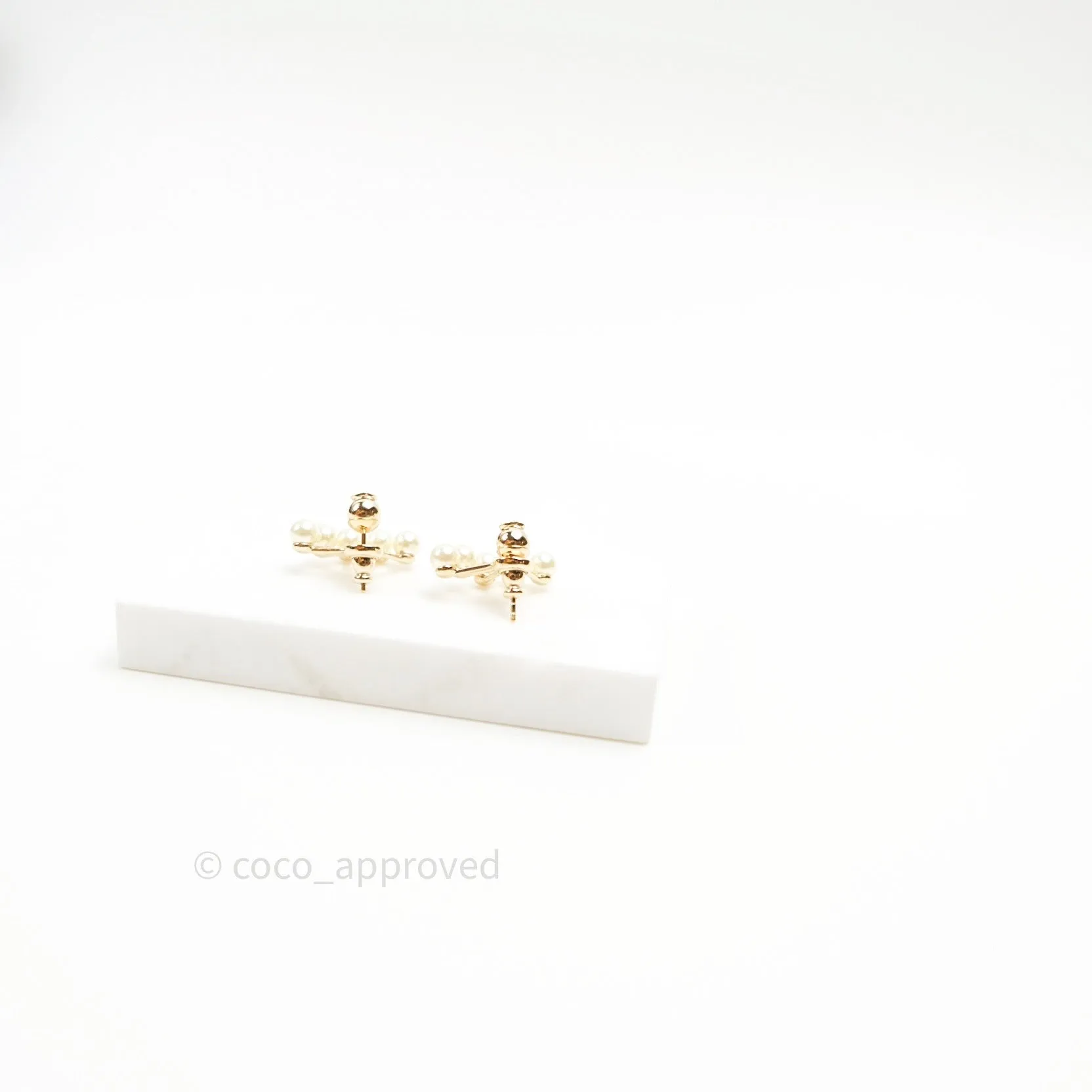 Christian Dior Pearl La Peite Tribale Earrings
