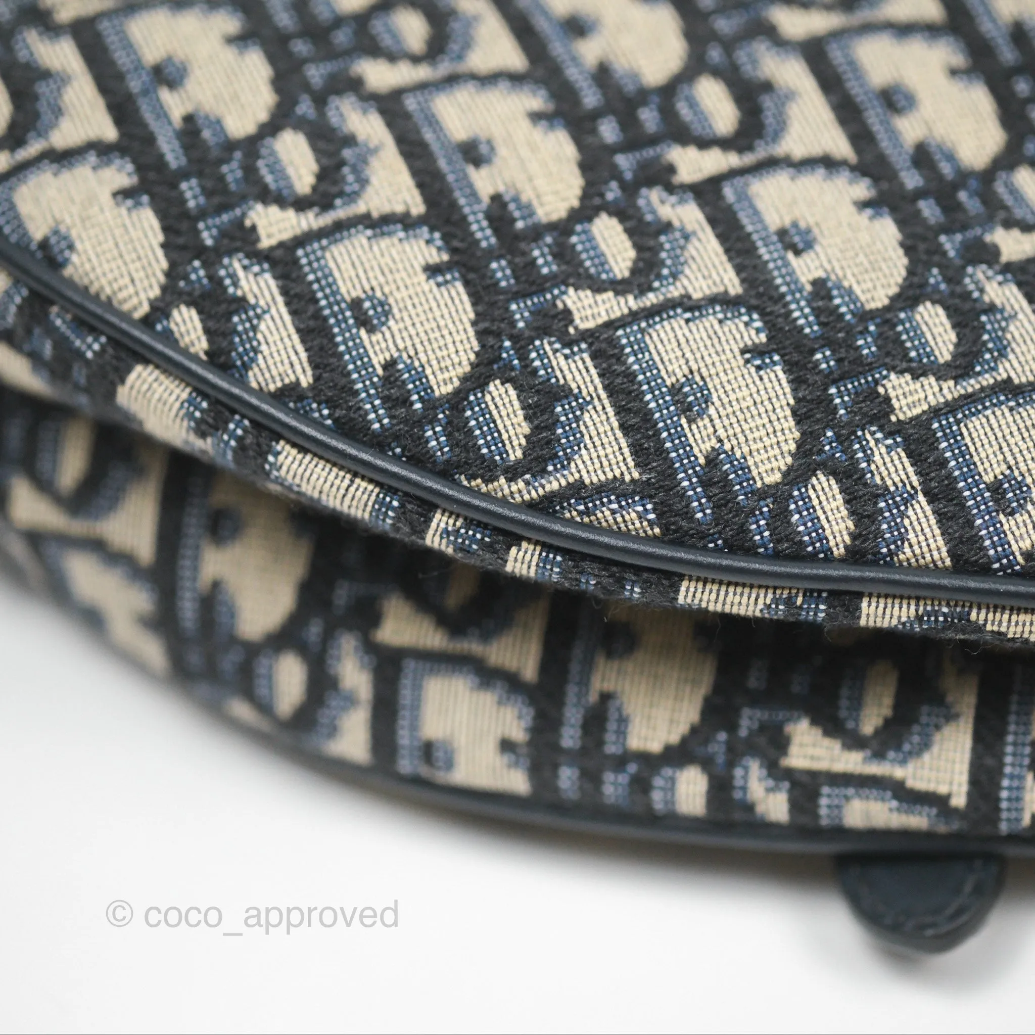 Christian Dior Saddle Bag Navy Dior Oblique Embroidery Gold Hardware