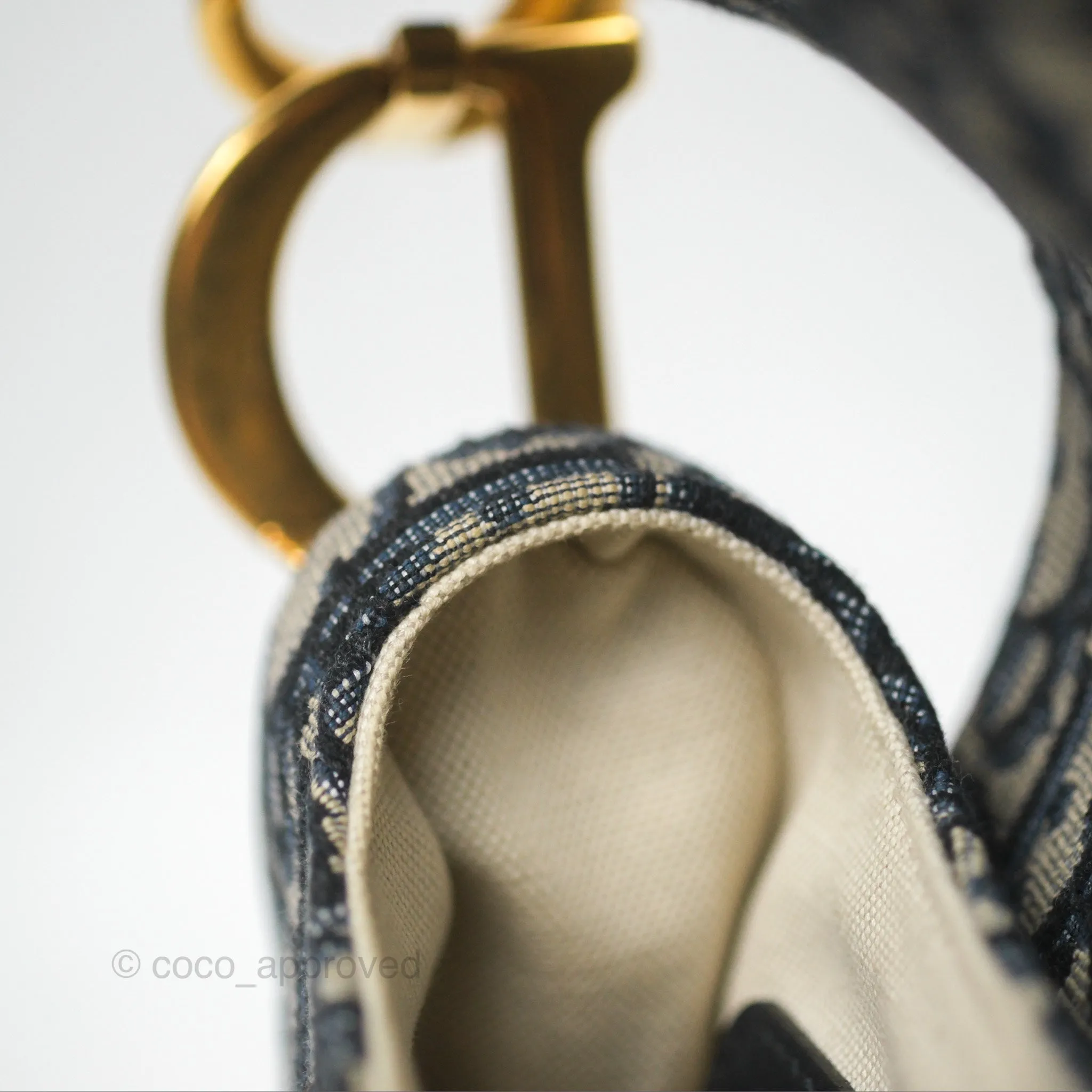 Christian Dior Saddle Bag Navy Dior Oblique Embroidery Gold Hardware