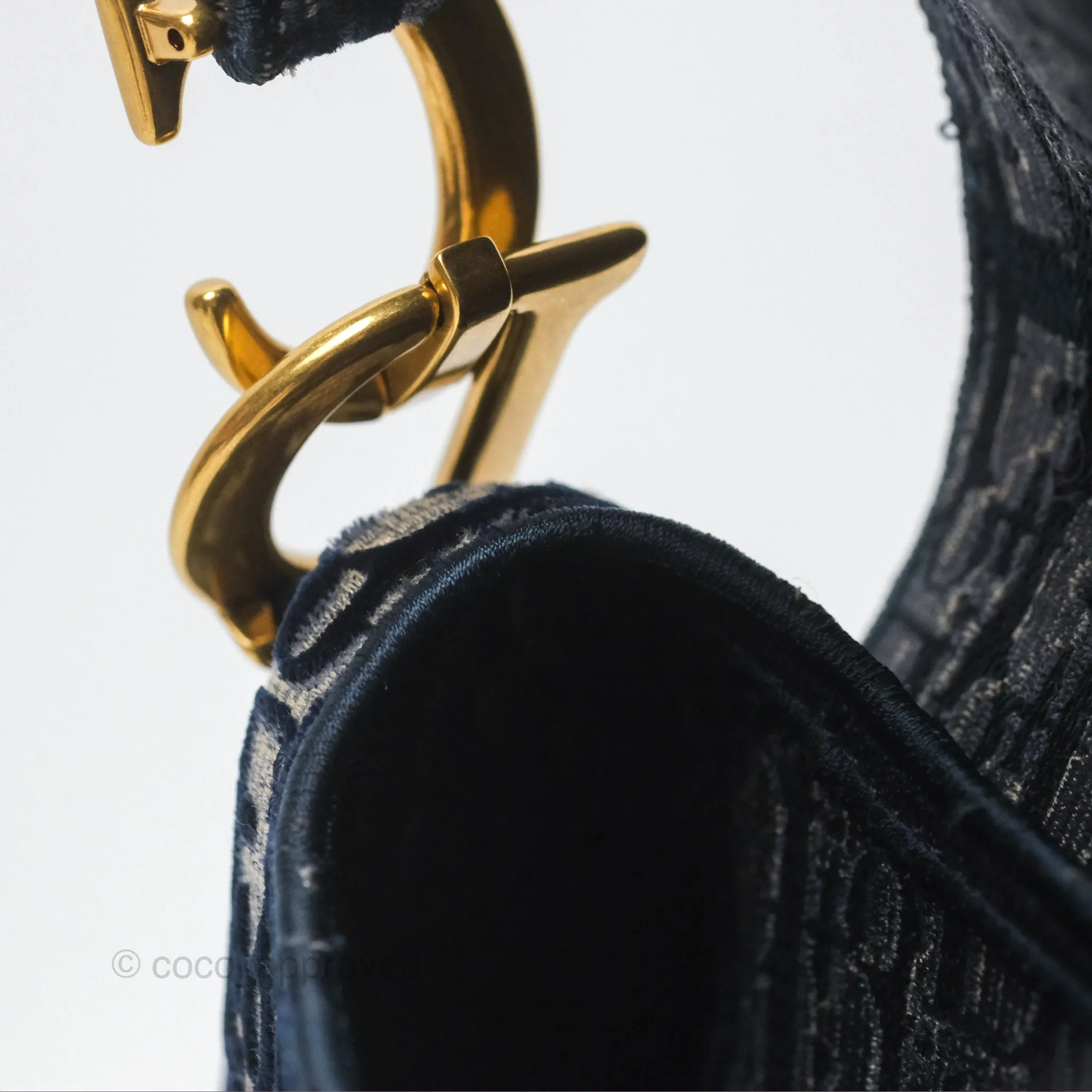 Christian Dior Saddle Bag Velvet Navy Dior Oblique Embroidery Gold Hardware