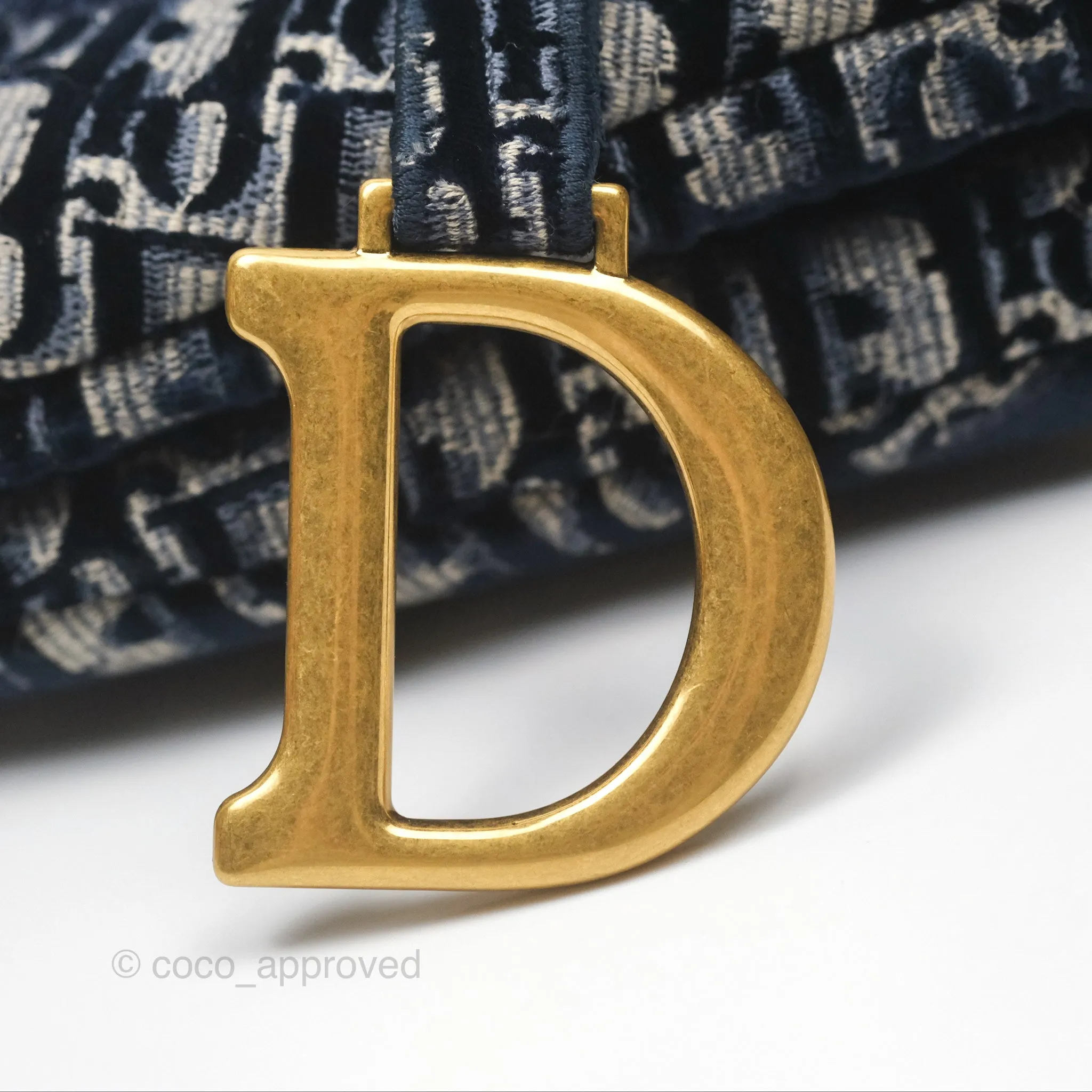 Christian Dior Saddle Bag Velvet Navy Dior Oblique Embroidery Gold Hardware