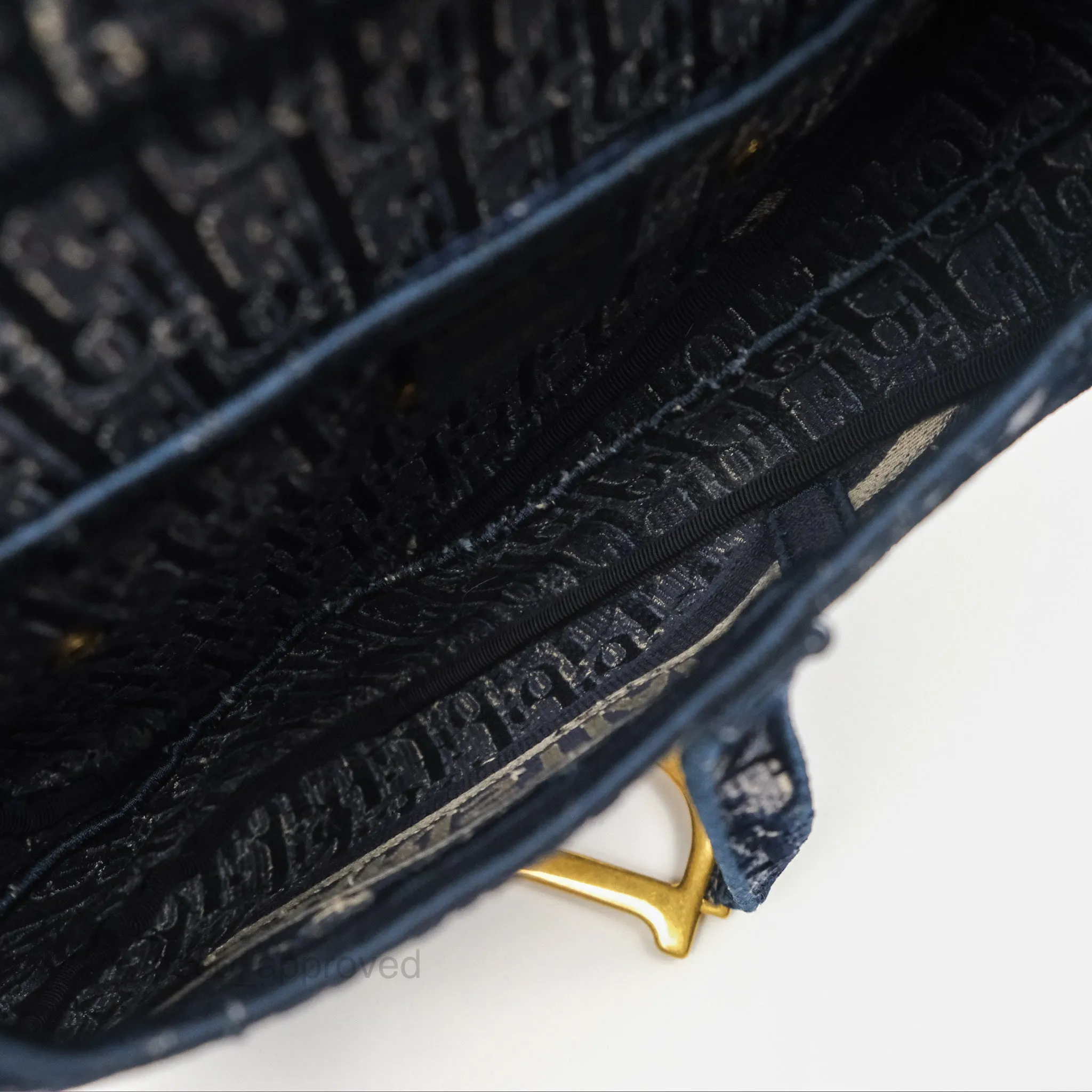 Christian Dior Saddle Bag Velvet Navy Dior Oblique Embroidery Gold Hardware