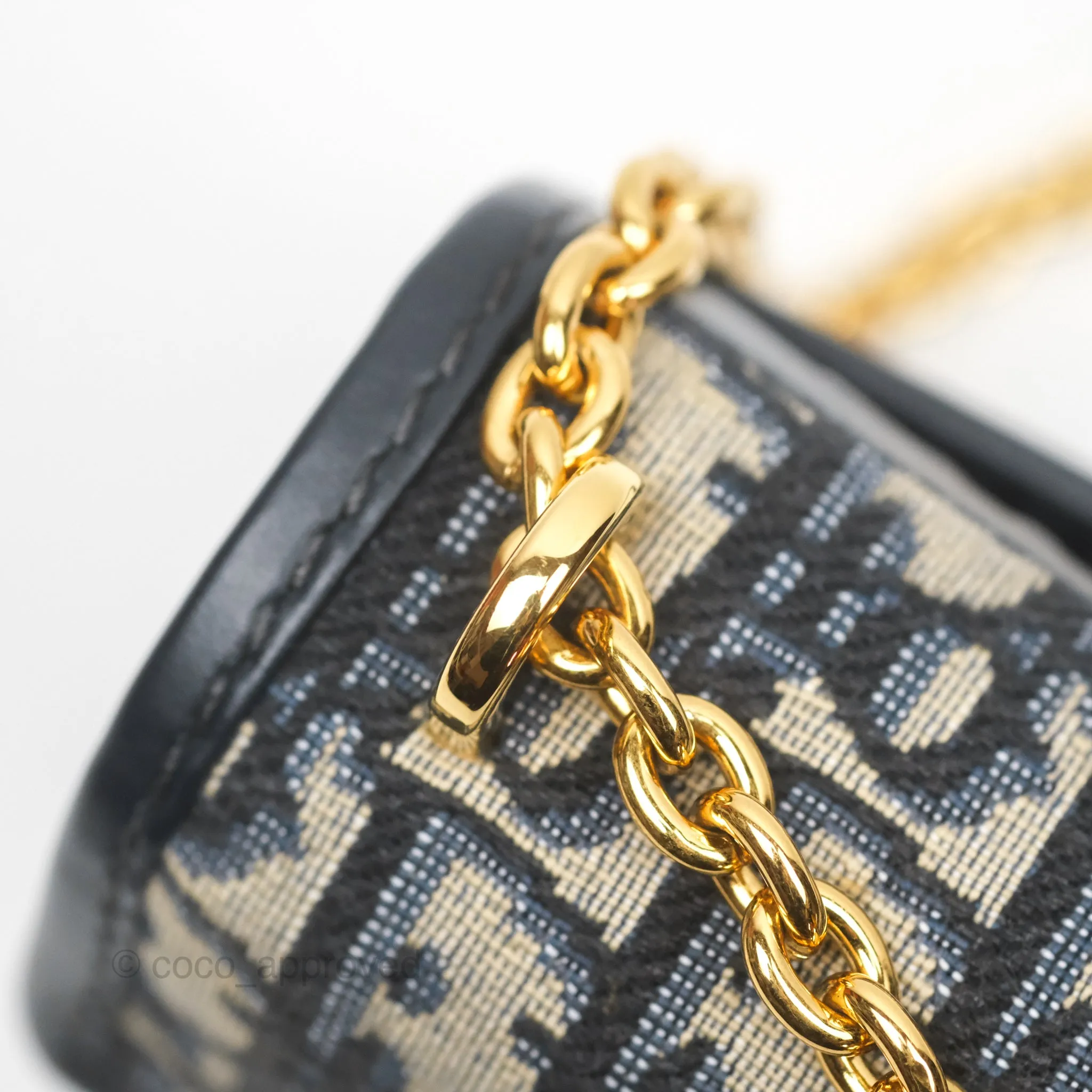 Dior 30 Montaigne East-West Bag With Chain Blue Dior Oblique Jacquard