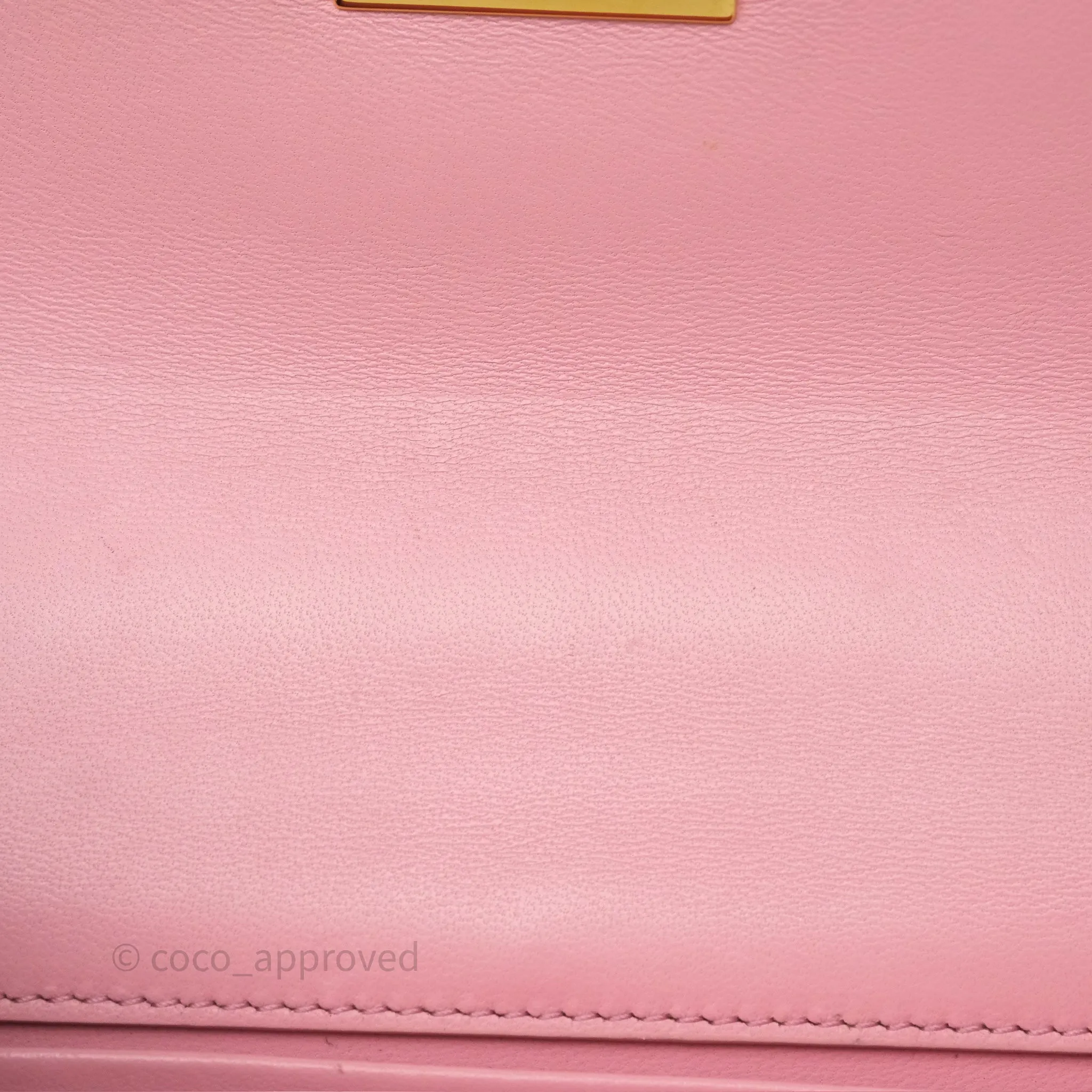 Dior 30 Montaigne East-West Chain Bag Pink