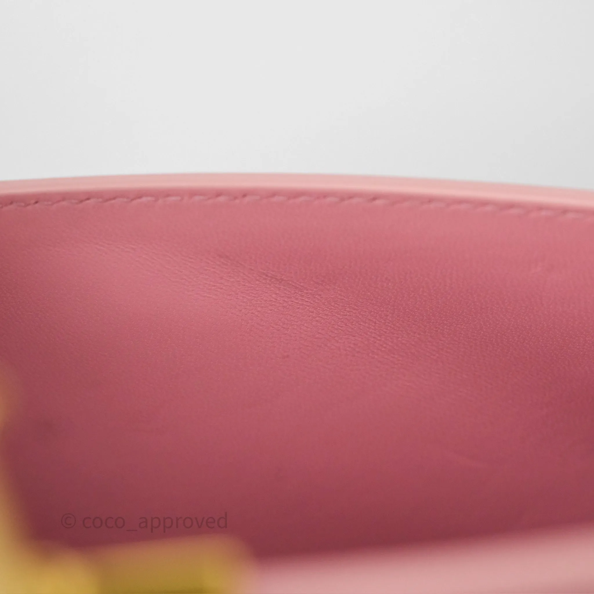 Dior 30 Montaigne East-West Chain Bag Pink