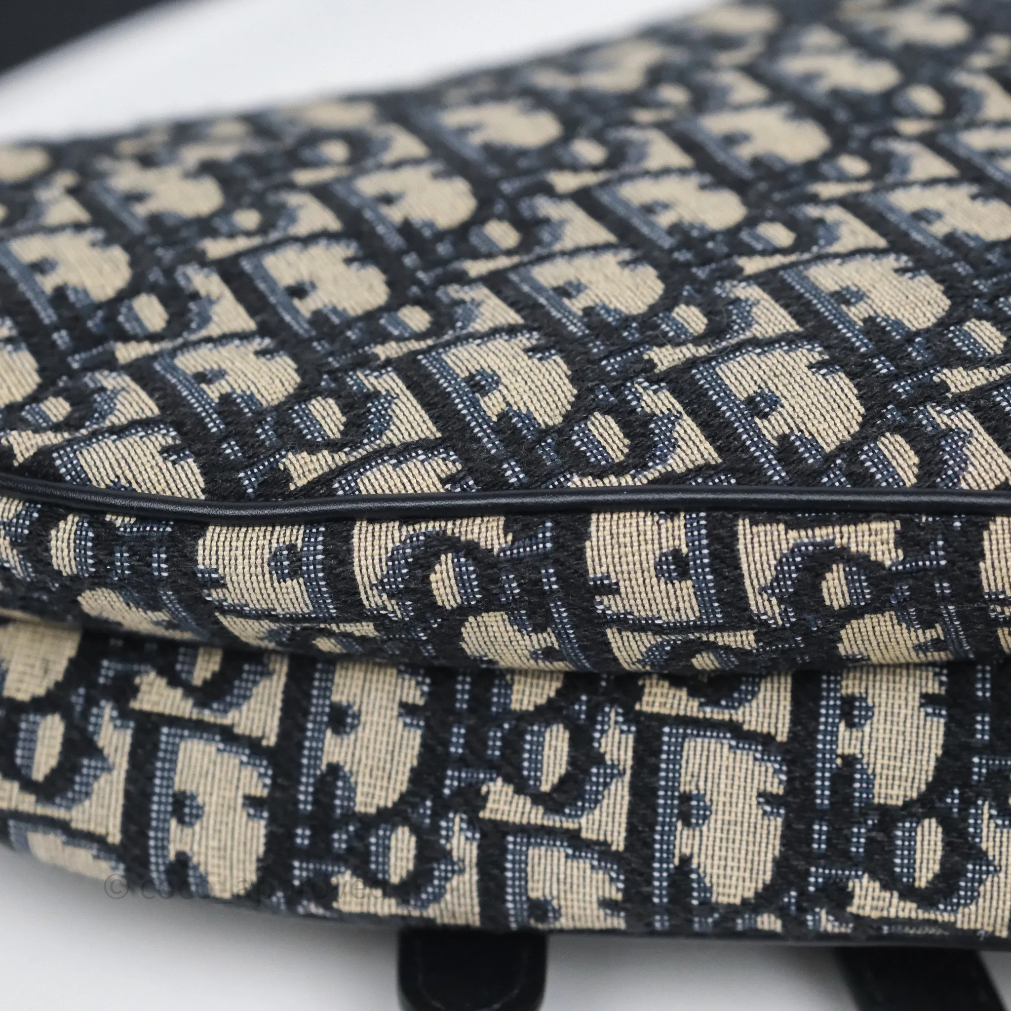 Dior Saddle Bag Navy Dior Oblique Embroidery Aged Gold Hardware
