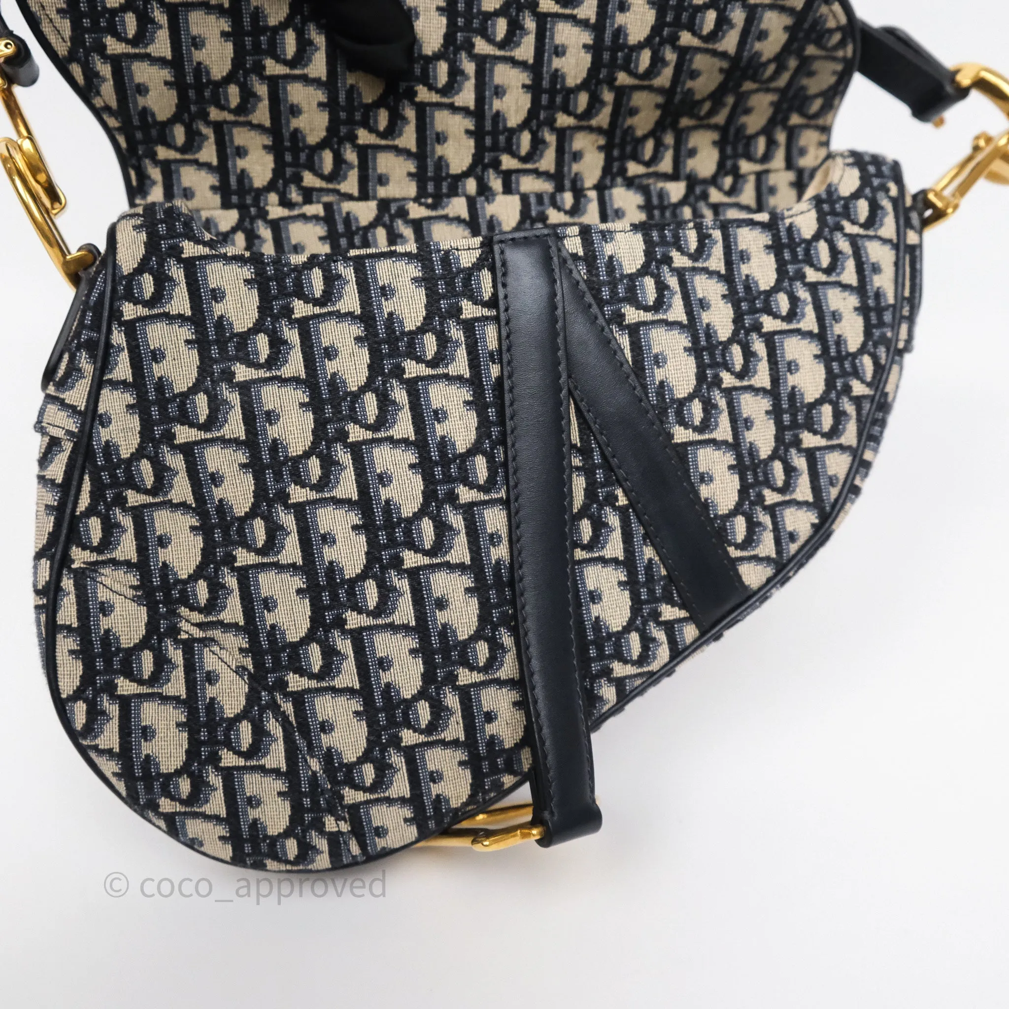 Dior Saddle Bag Navy Dior Oblique Embroidery Aged Gold Hardware