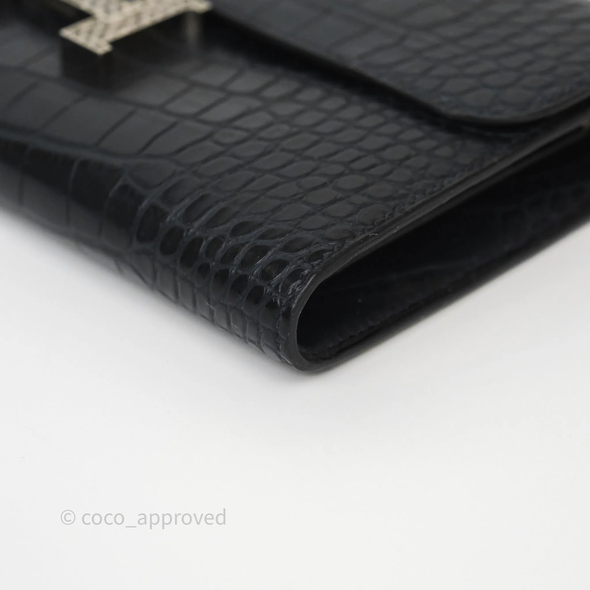 Hermes Constance Wallet Bleu Nuit 2Z Matte Alligator Ombre Lizard Buckle