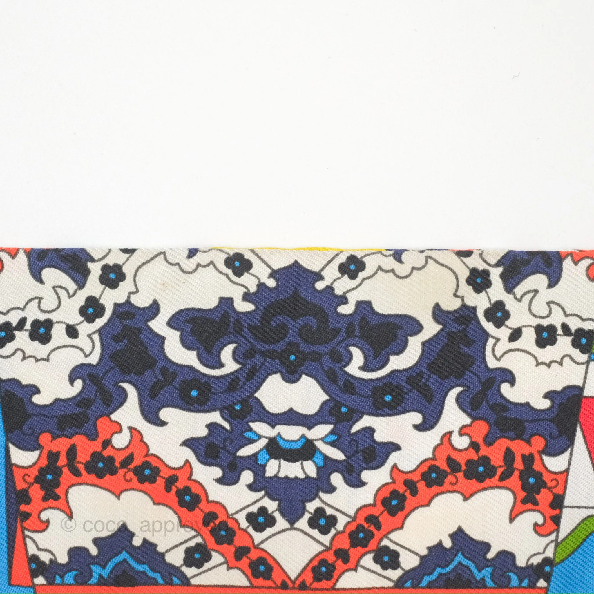 Hermes De l'Ombrelle Aux Duels Sticker Silk Twilly