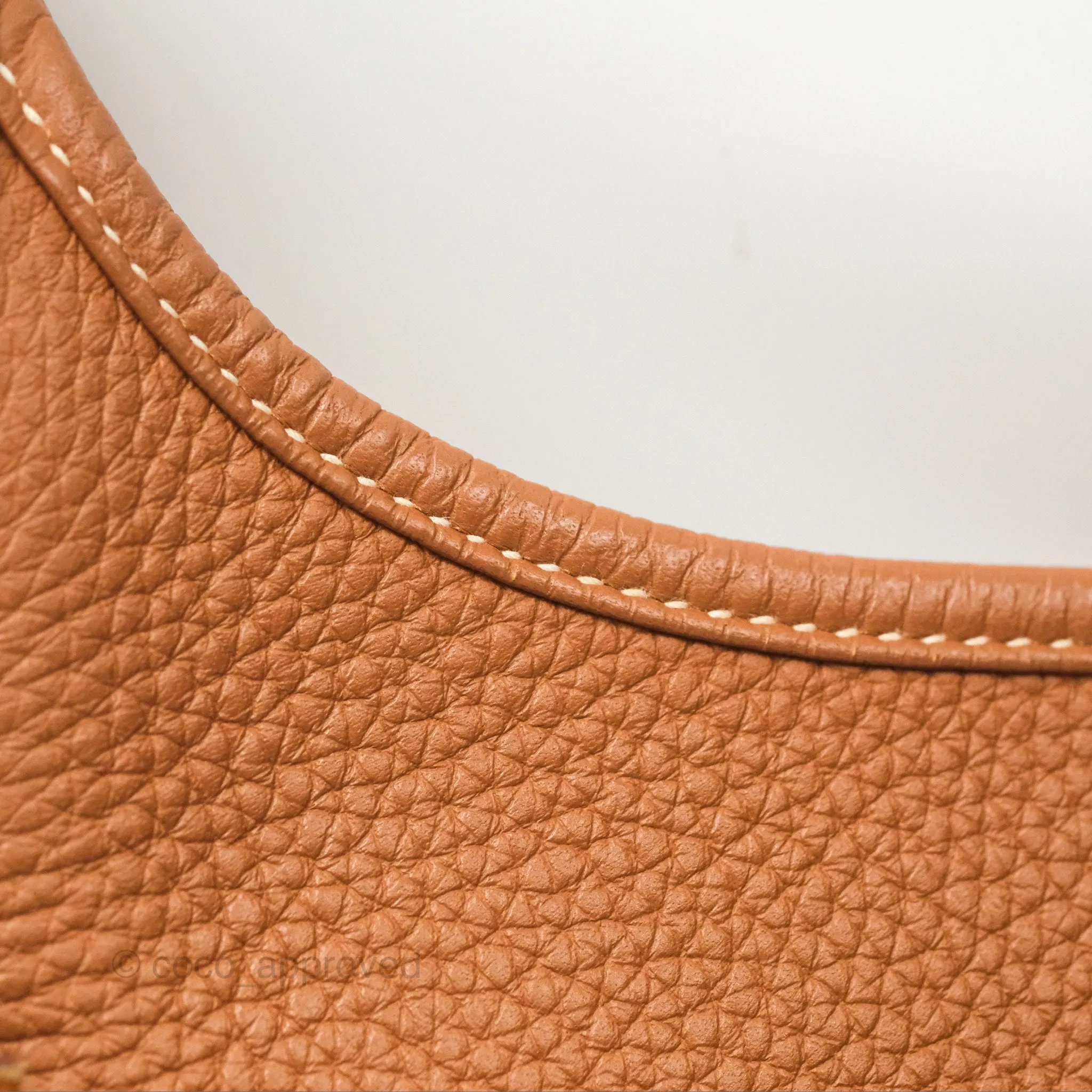 Hermes Evelyne III 29 Gold Clemence Gold Hardware