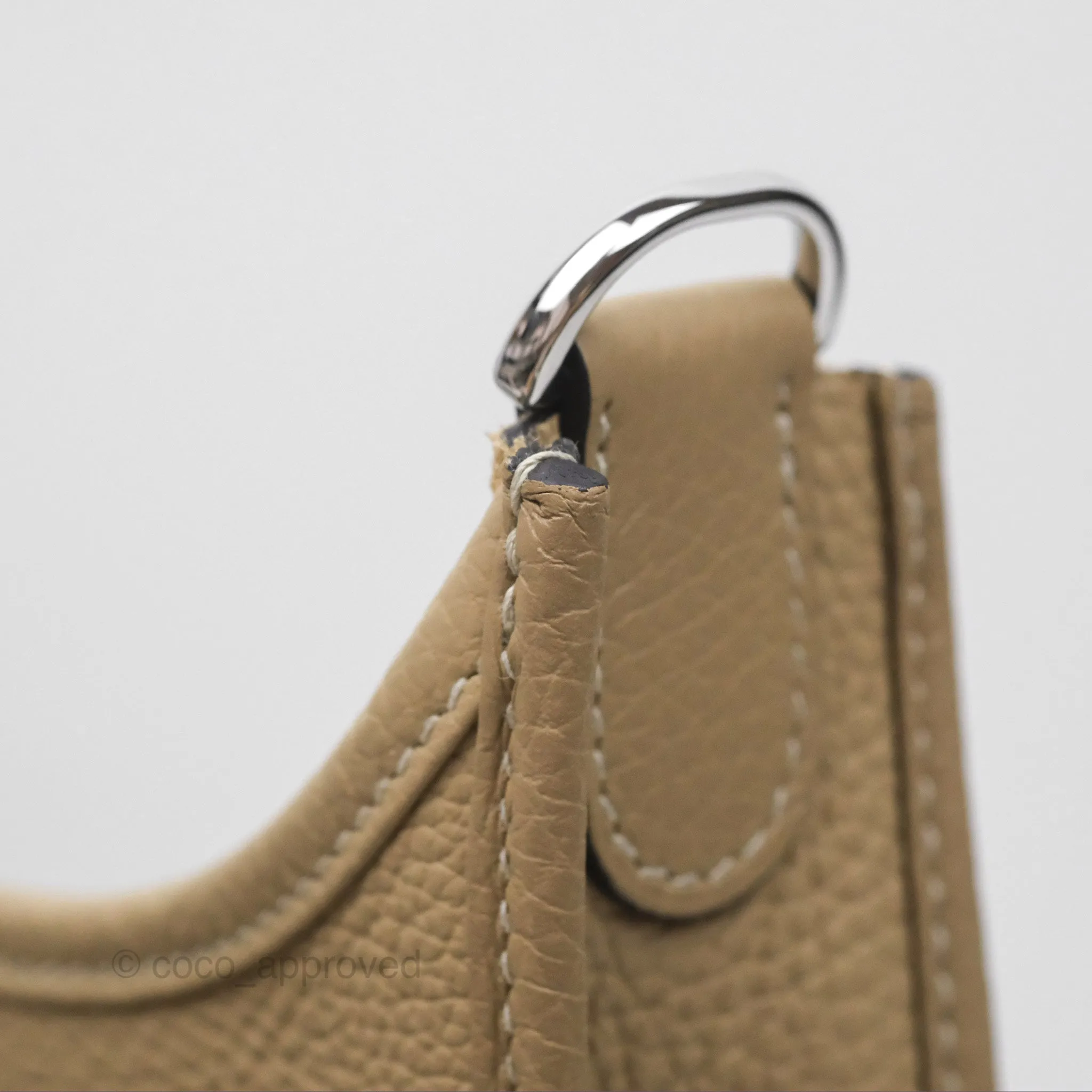 Hermes Evelyne III 29 Trench S2 Clemence Palladium Hardware