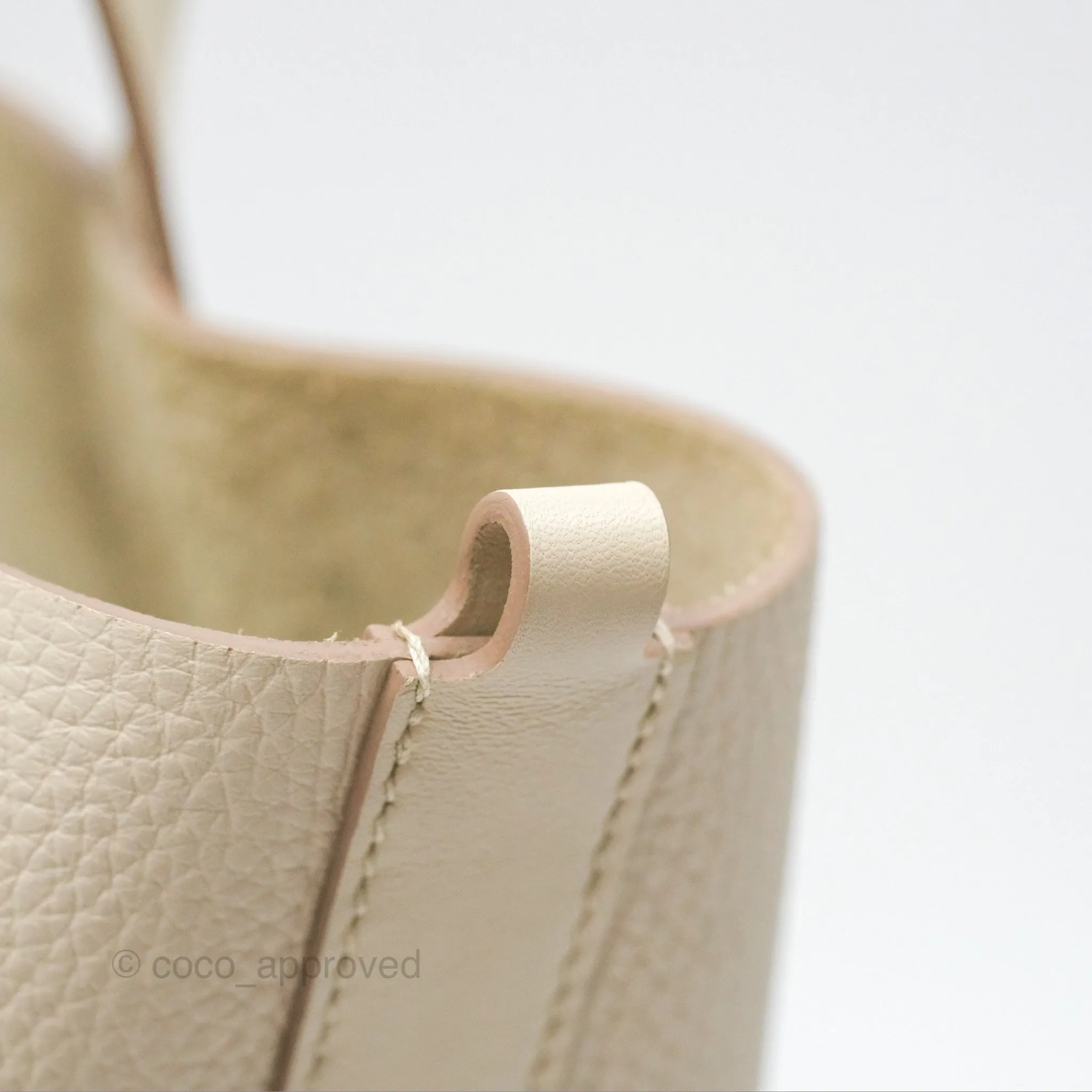 Hermes In-The-Loop 23 Beton Clemence Gold Hardware