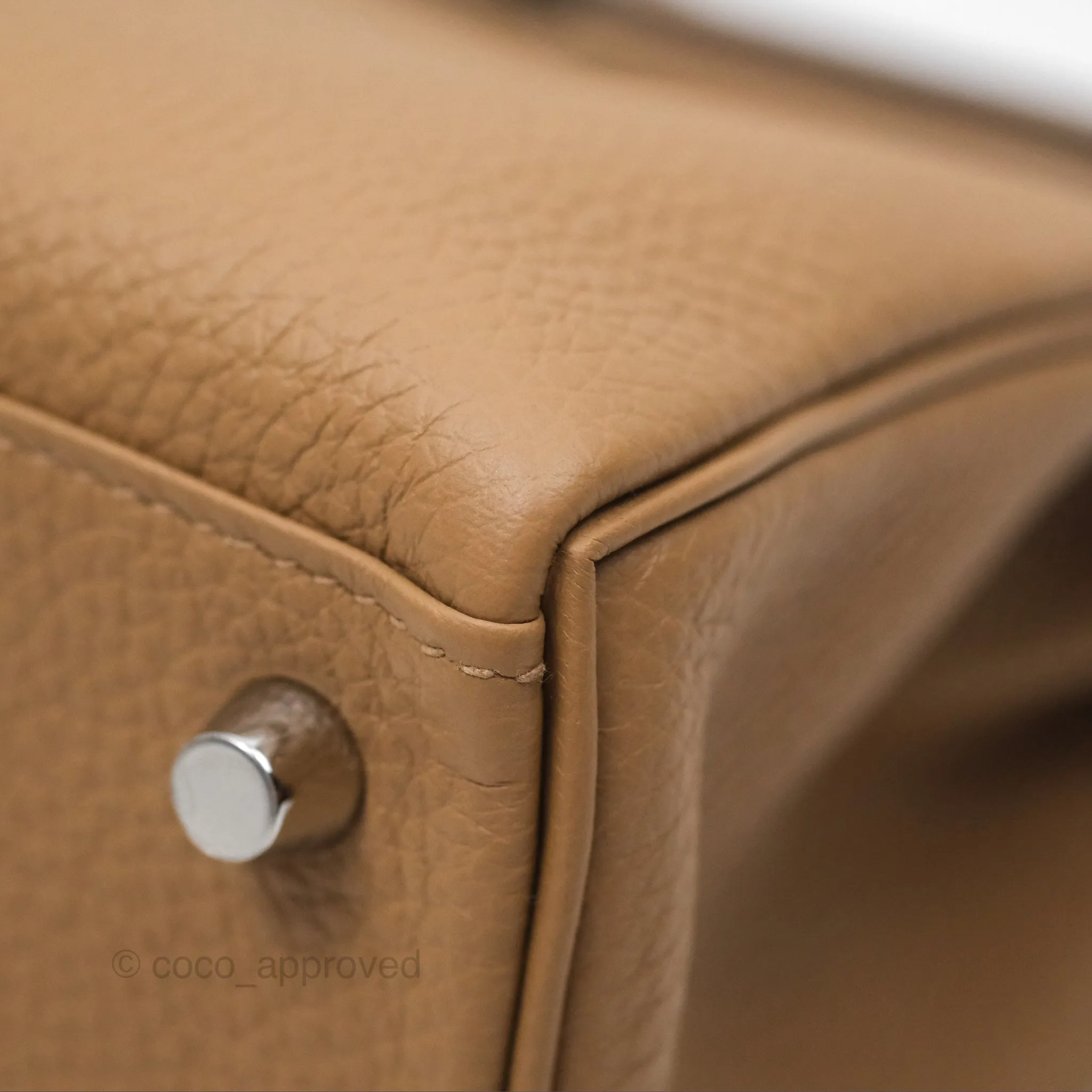 Hermes Kelly 25 Togo Chai 0M Palladium Hardware