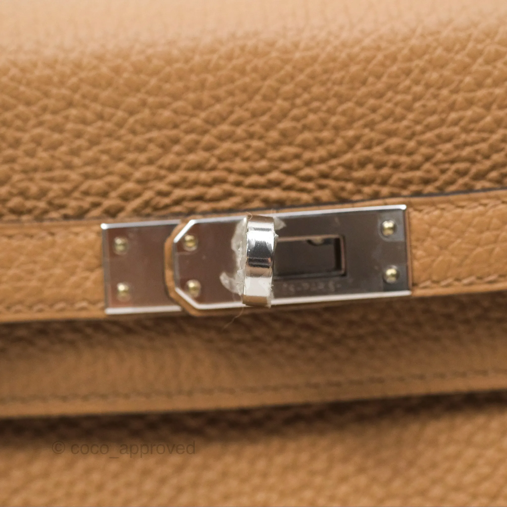 Hermes Kelly 25 Togo Chai 0M Palladium Hardware