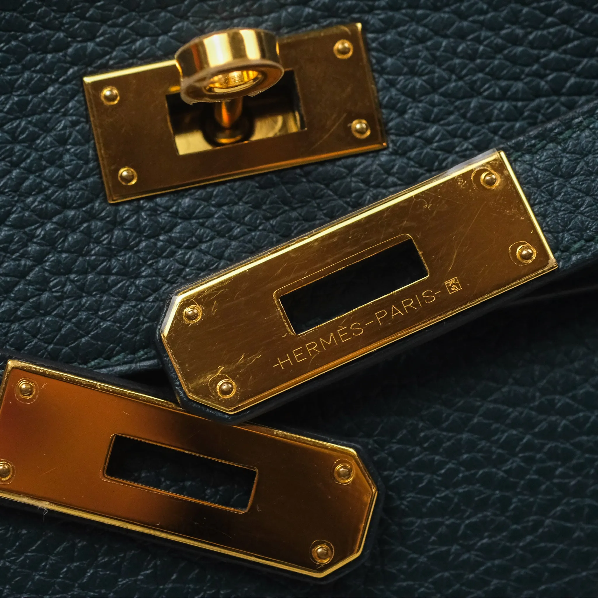Hermes Kelly 28 Clemence Vert Cypress 6O Gold Hardware