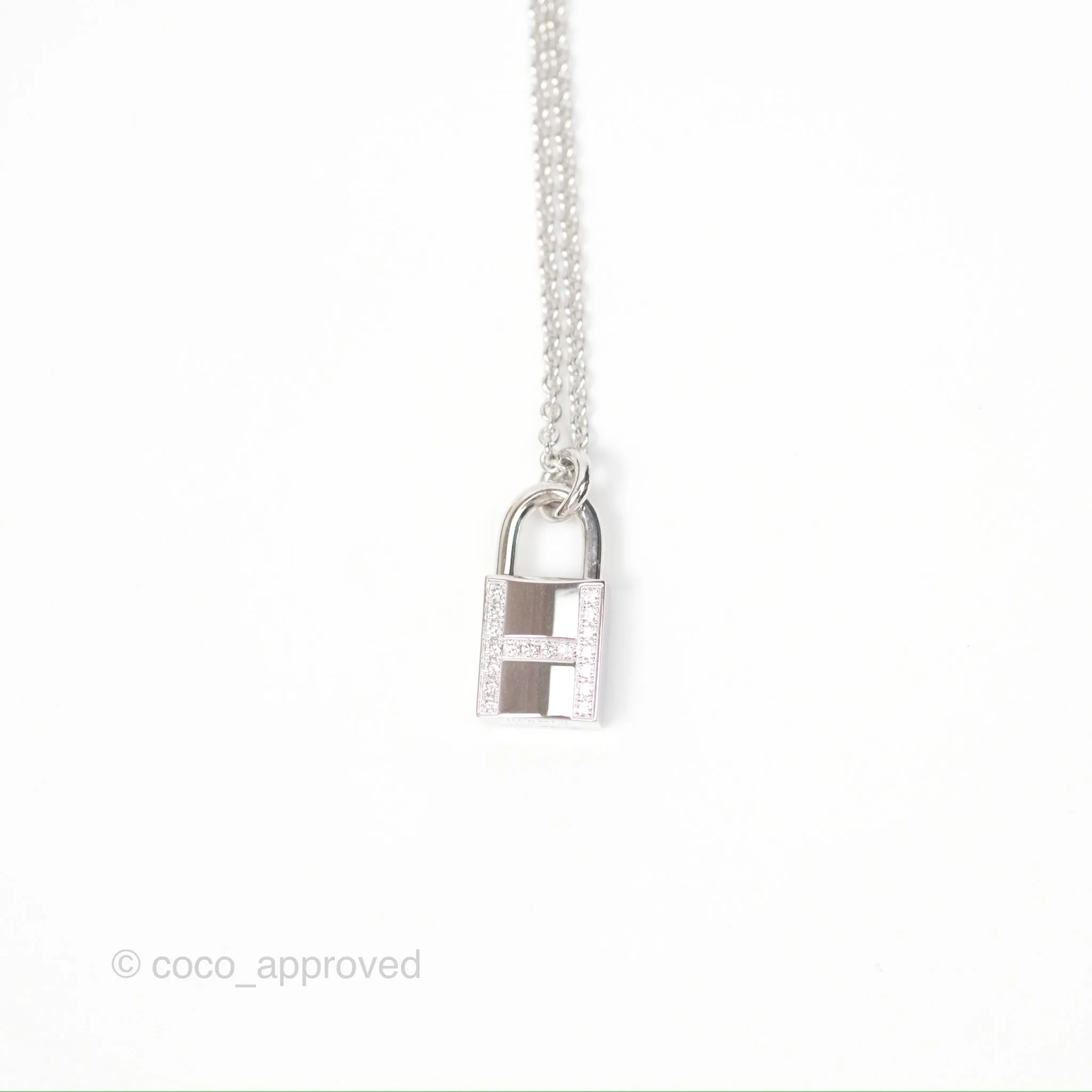 Hermes Kelly Cadenas Pendant White Gold Necklace