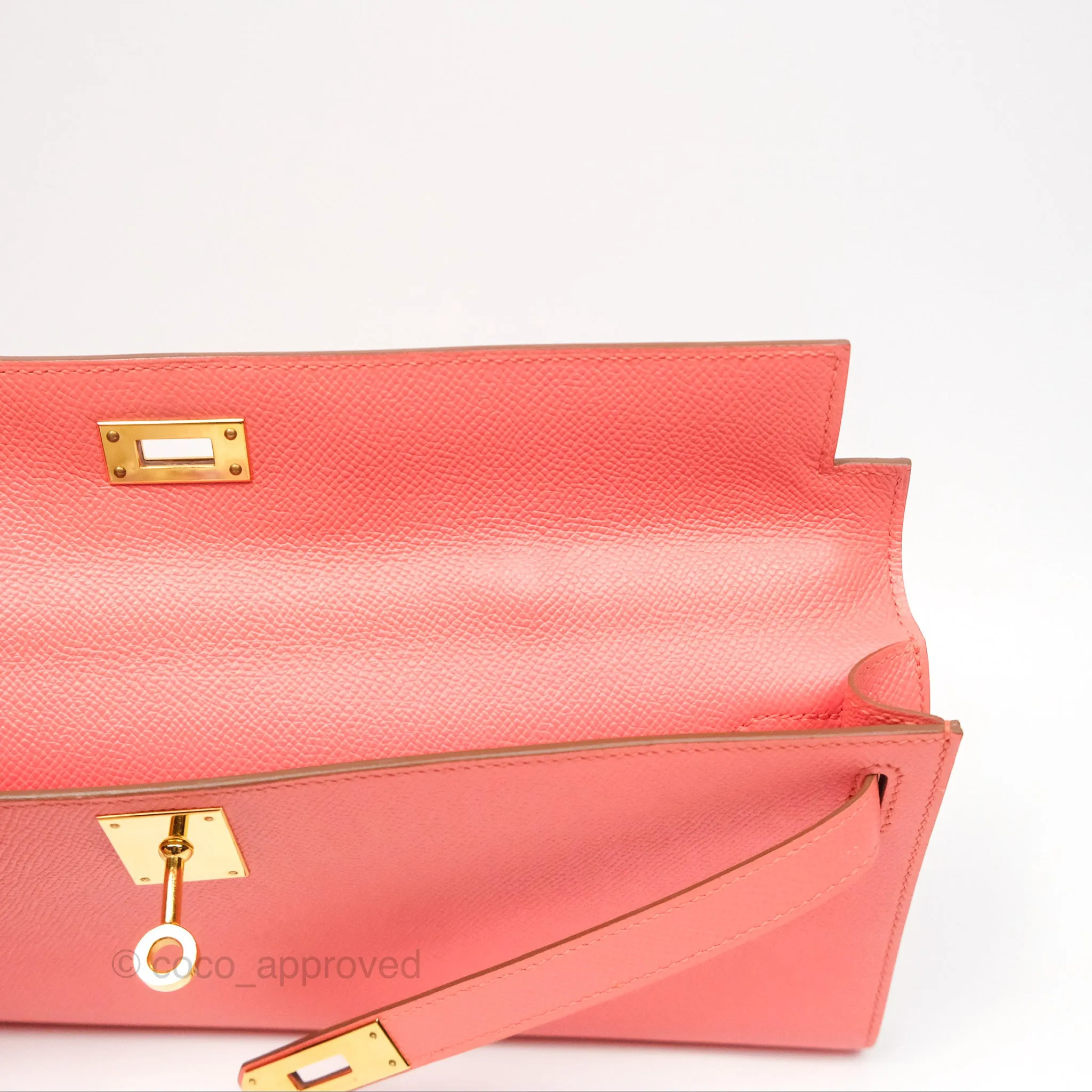 Hermes Kelly Cut Clutch Pochette Flamingo Epsom Gold Hardware