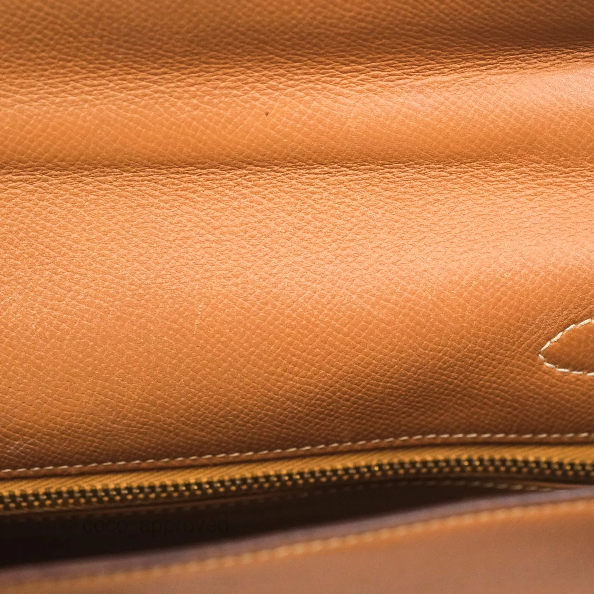 Hermes Vintage Kelly 32 Retourne Natural Gold Hardware
