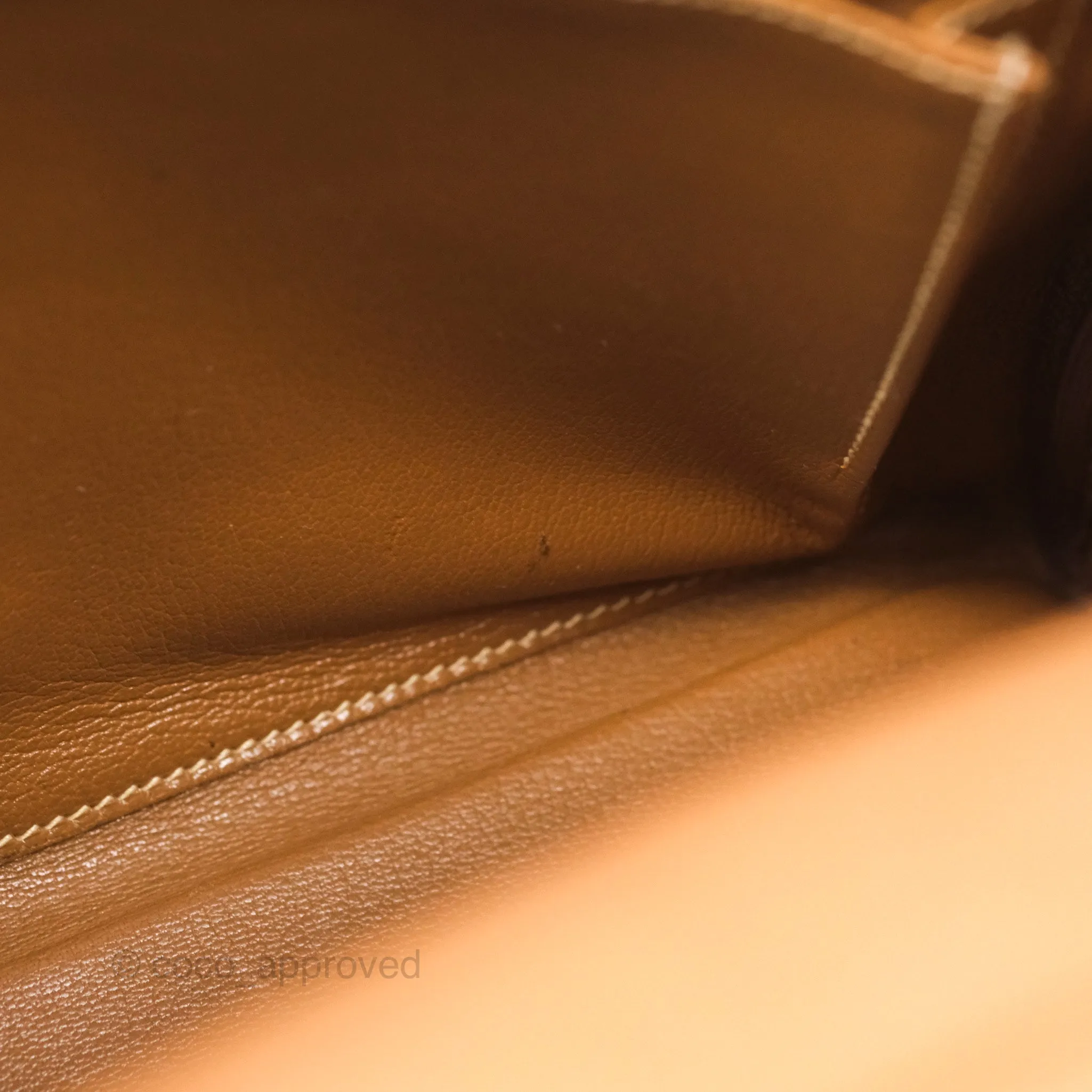 Hermes Vintage Kelly 32 Retourne Natural Gold Hardware