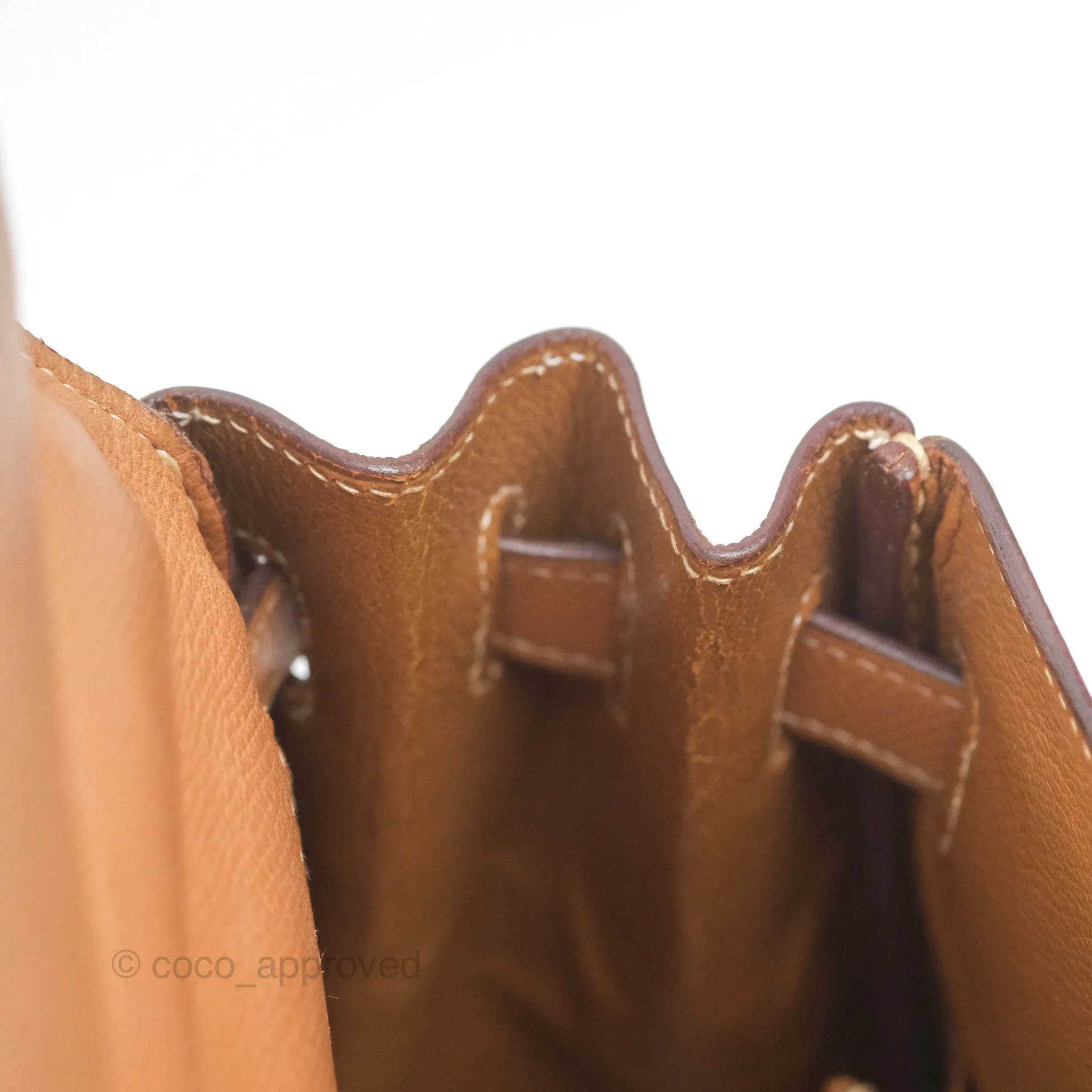 Hermes Vintage Kelly 32 Retourne Natural Gold Hardware