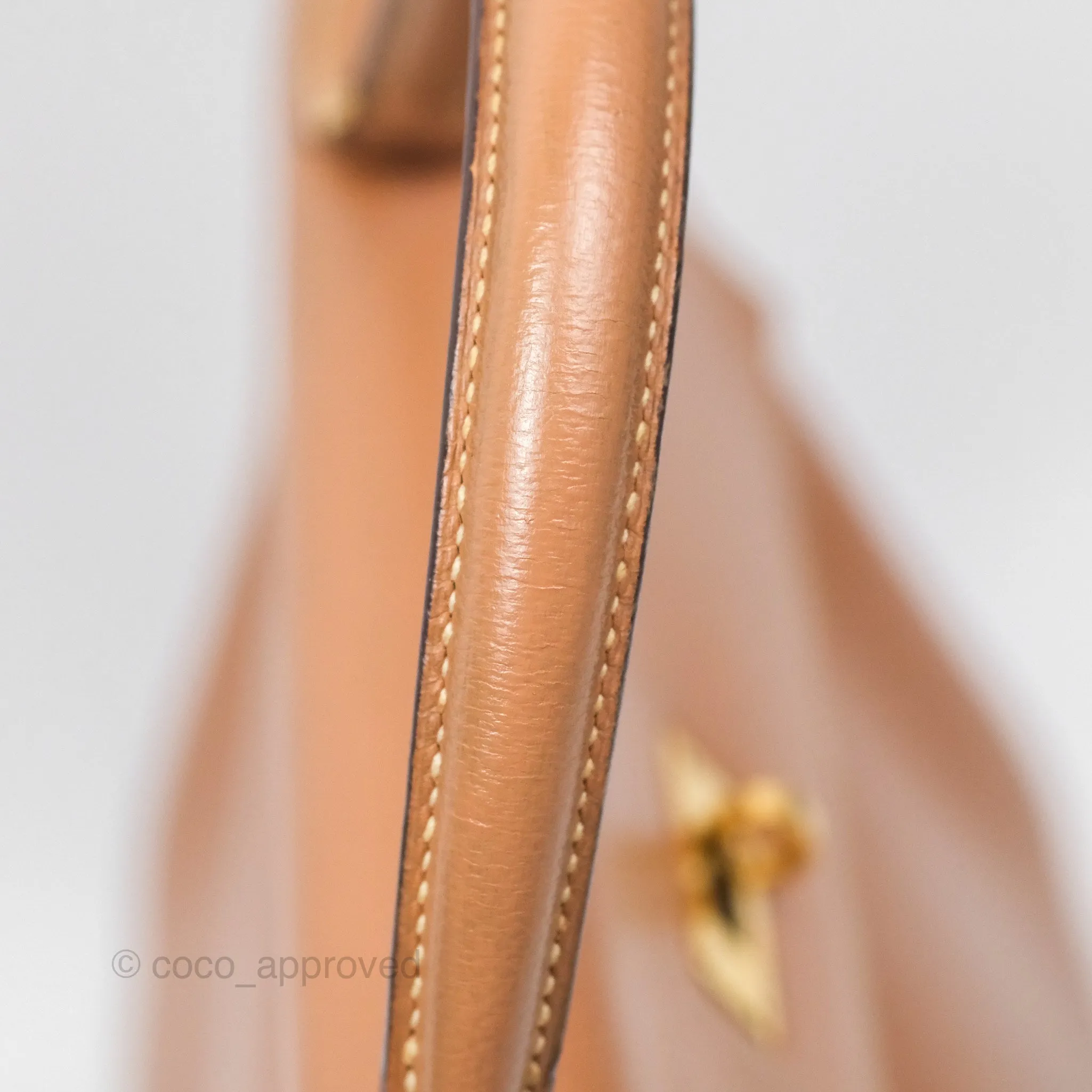 Hermes Vintage Kelly 32 Retourne Natural Gold Hardware