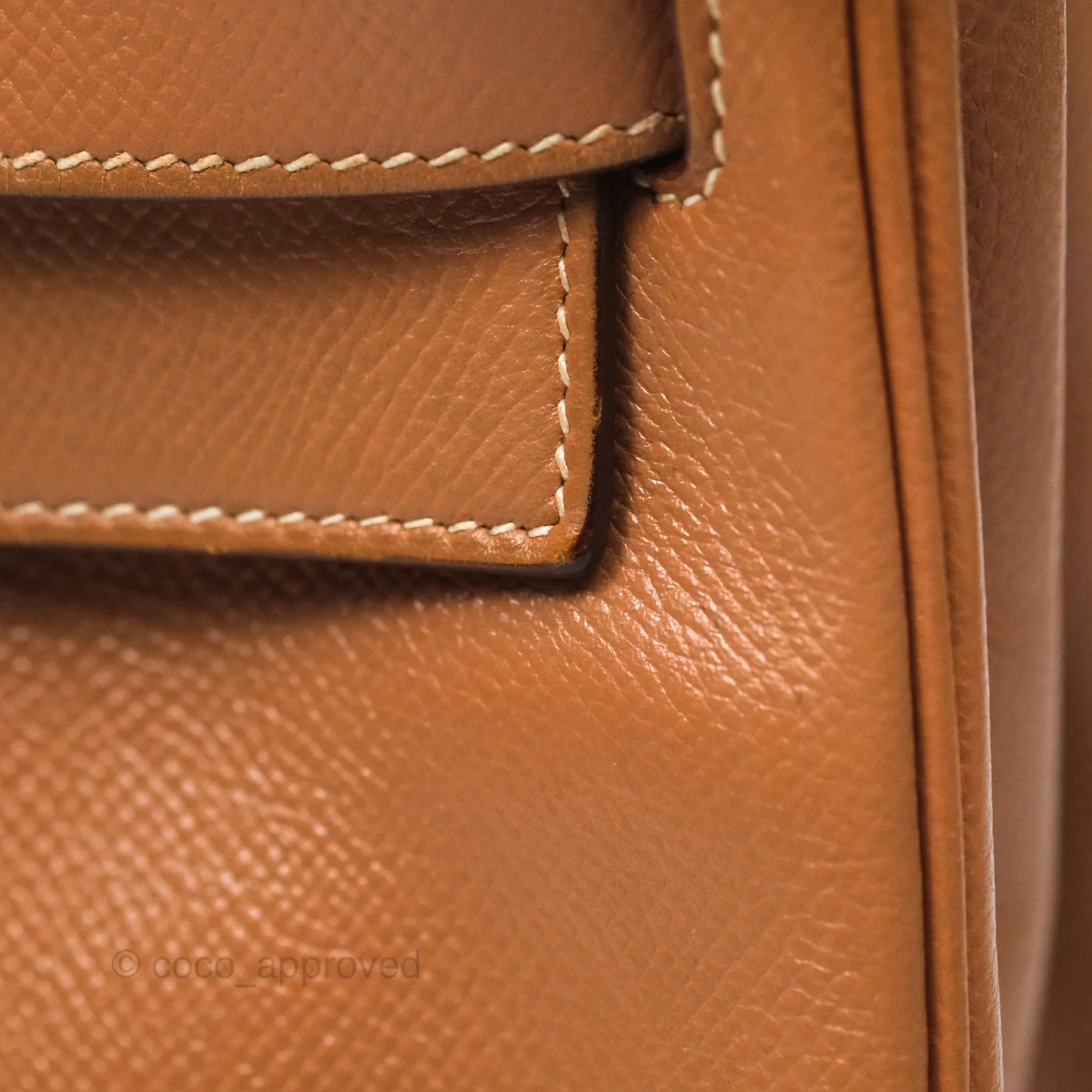 Hermes Vintage Kelly 32 Retourne Natural Gold Hardware