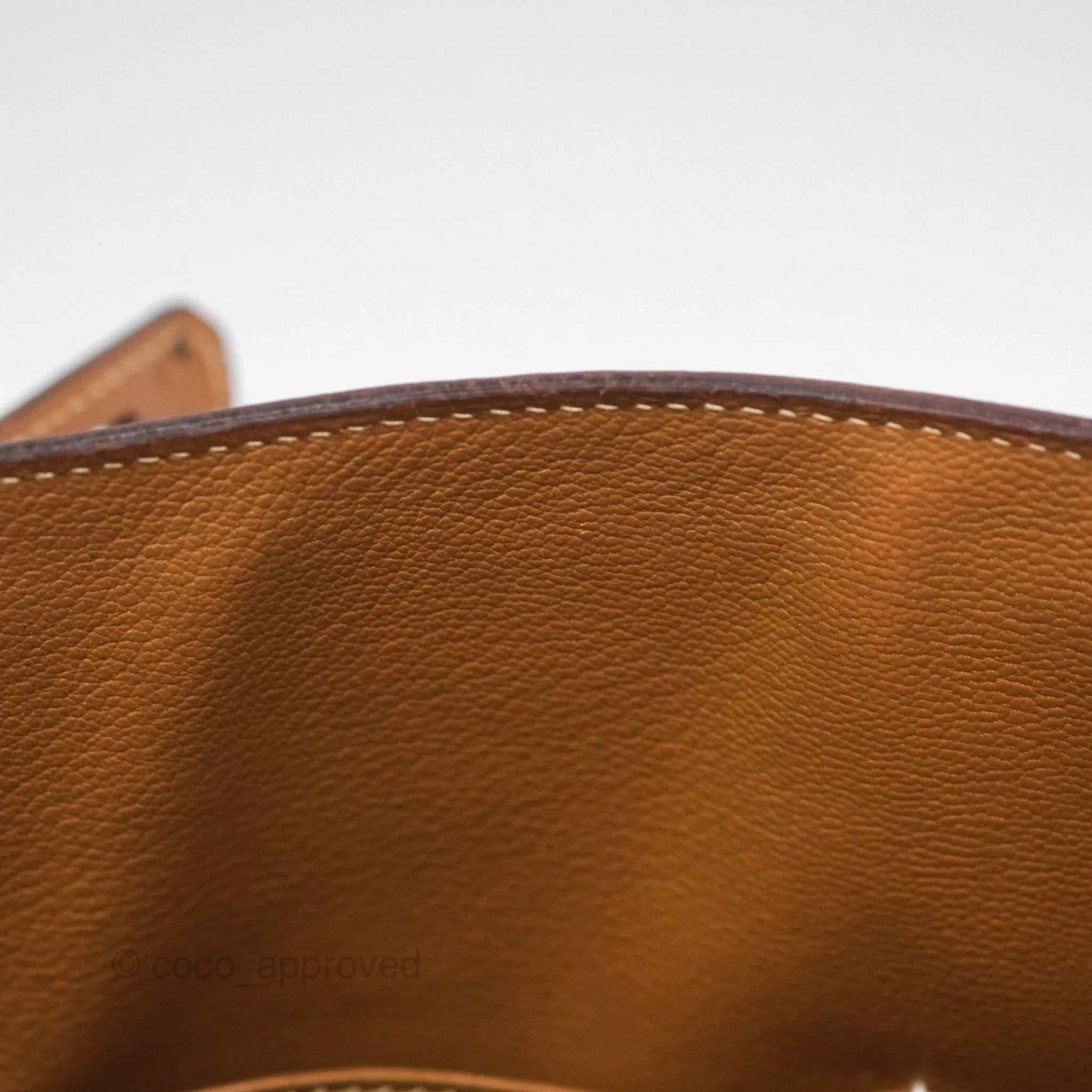 Hermes Vintage Kelly 32 Retourne Natural Gold Hardware