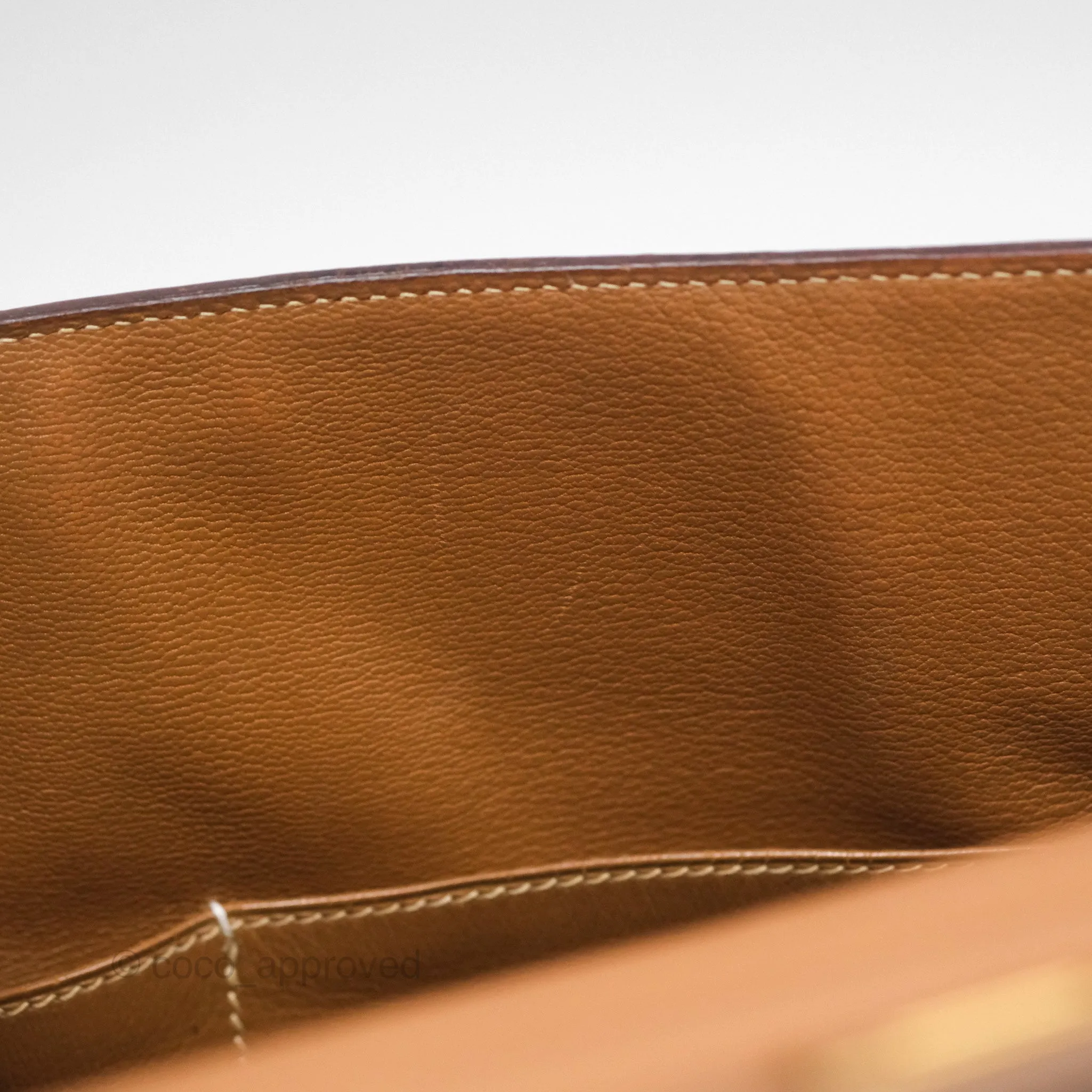 Hermes Vintage Kelly 32 Retourne Natural Gold Hardware