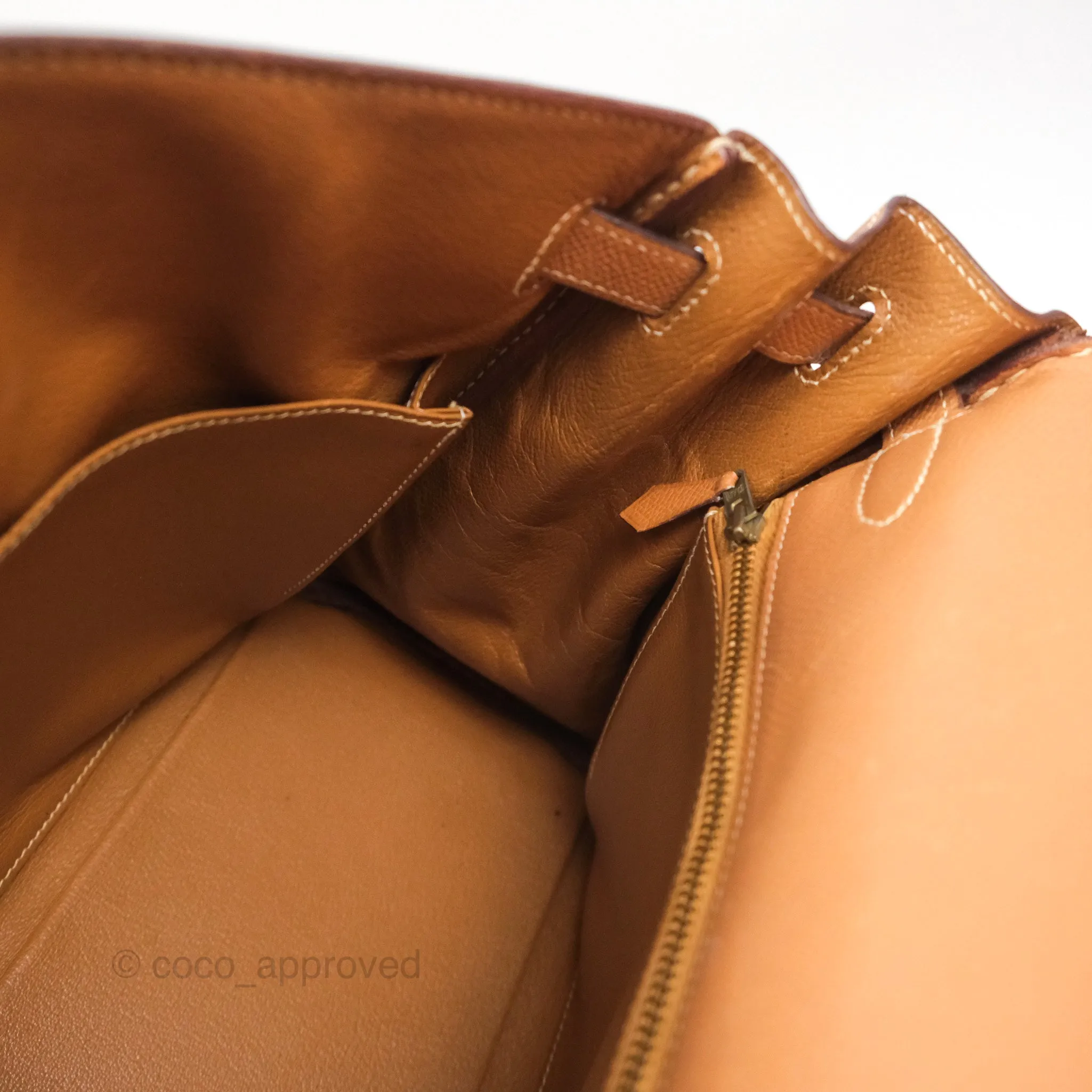 Hermes Vintage Kelly 32 Retourne Natural Gold Hardware