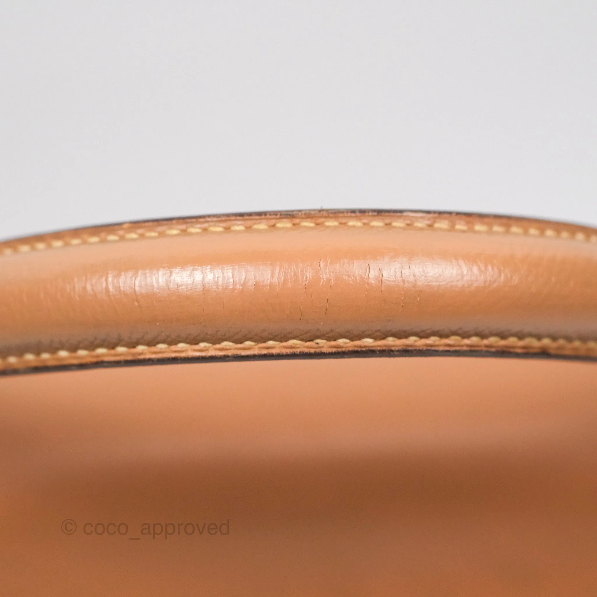 Hermes Vintage Kelly 32 Retourne Natural Gold Hardware