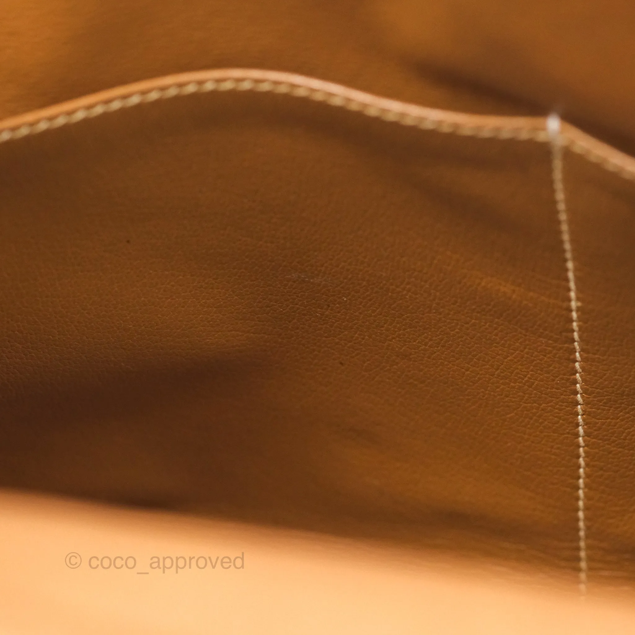 Hermes Vintage Kelly 32 Retourne Natural Gold Hardware