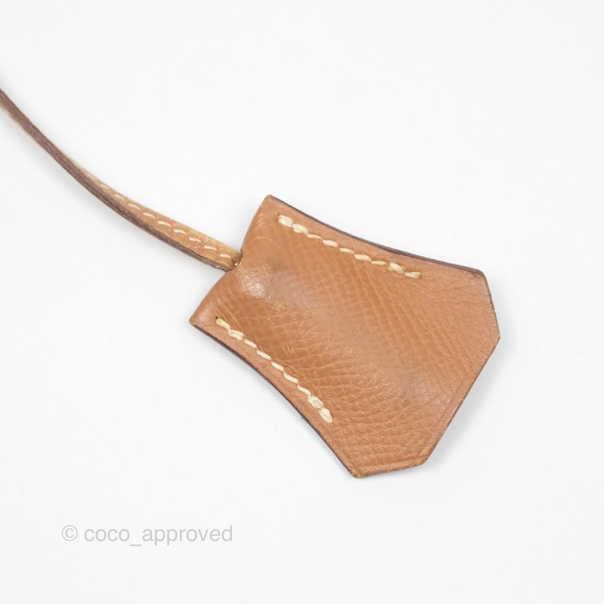 Hermes Vintage Kelly 32 Retourne Natural Gold Hardware