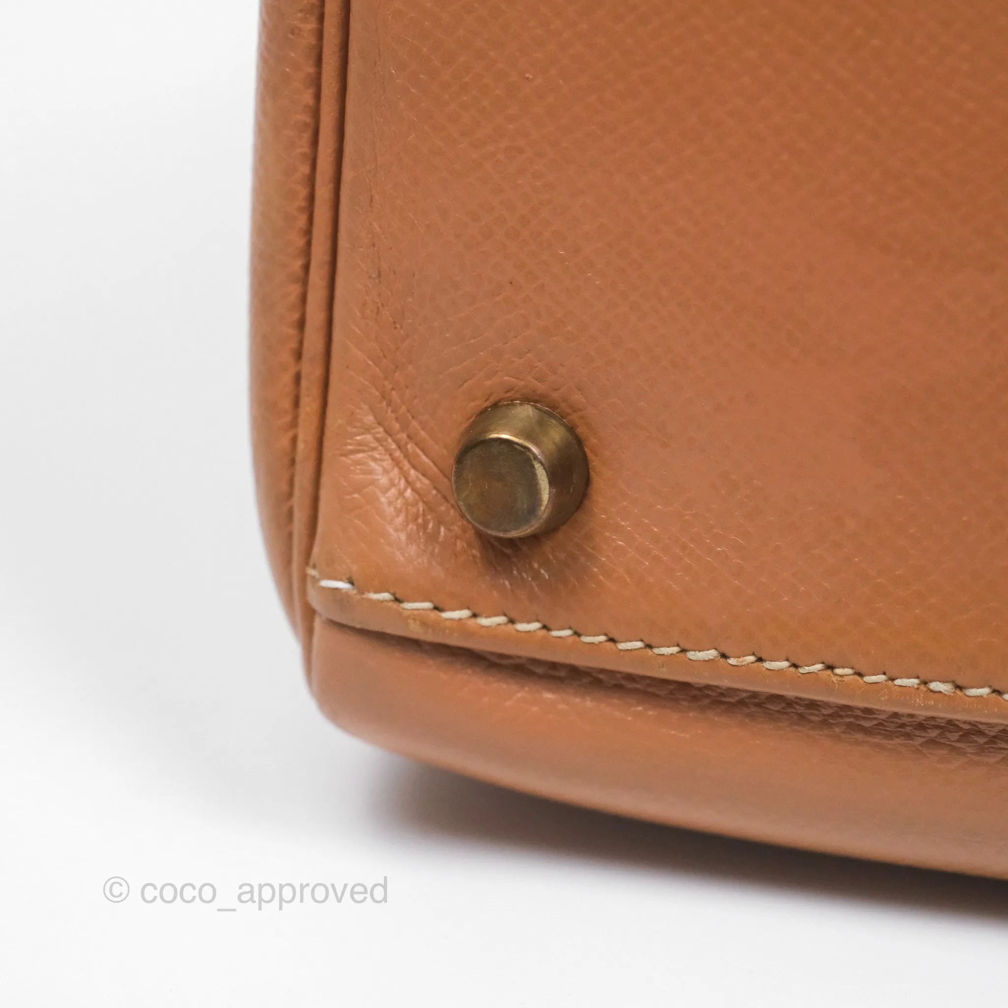 Hermes Vintage Kelly 32 Retourne Natural Gold Hardware