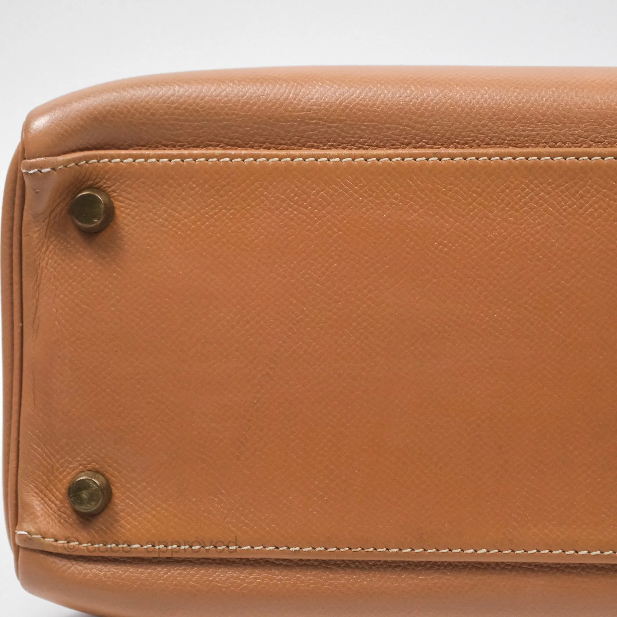 Hermes Vintage Kelly 32 Retourne Natural Gold Hardware
