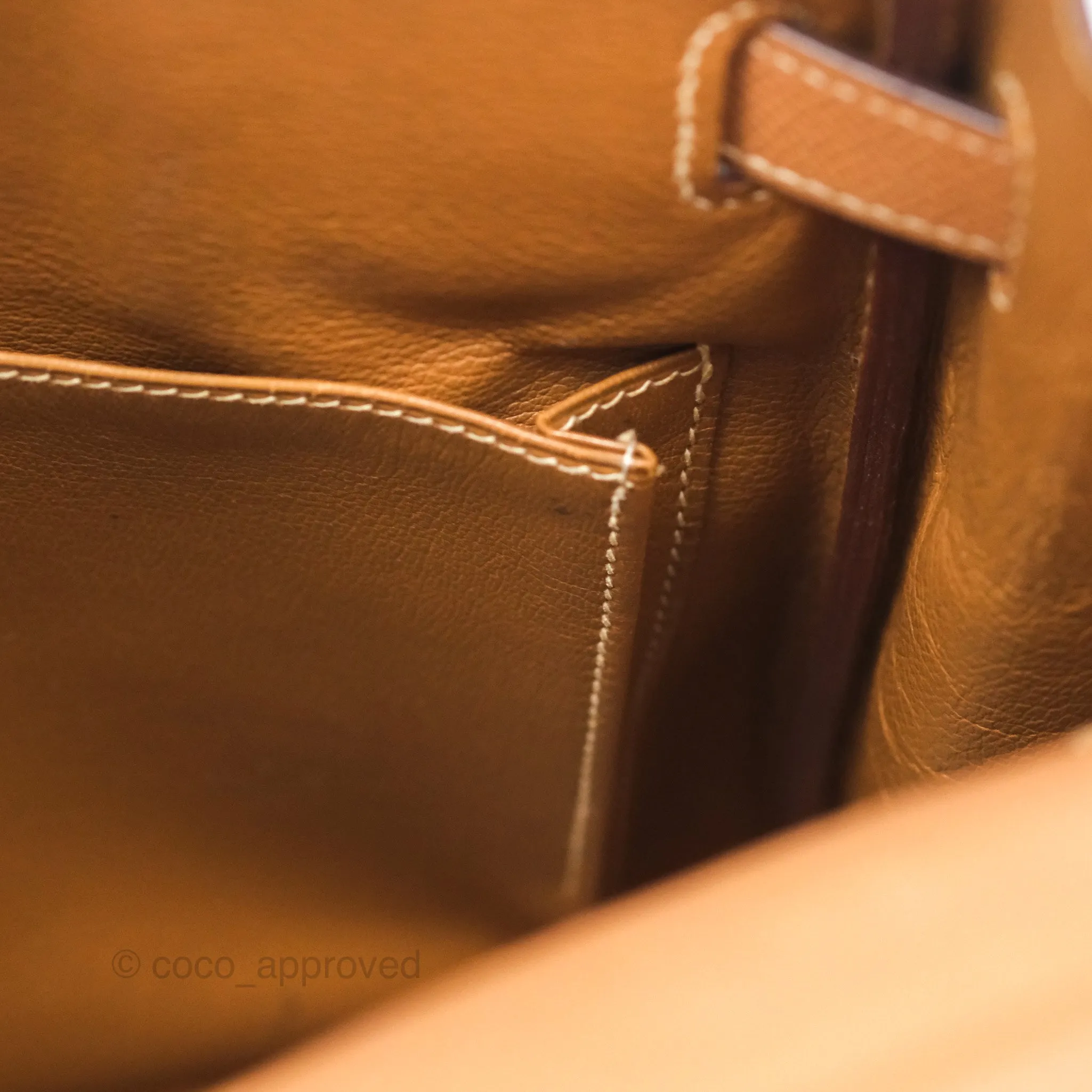 Hermes Vintage Kelly 32 Retourne Natural Gold Hardware