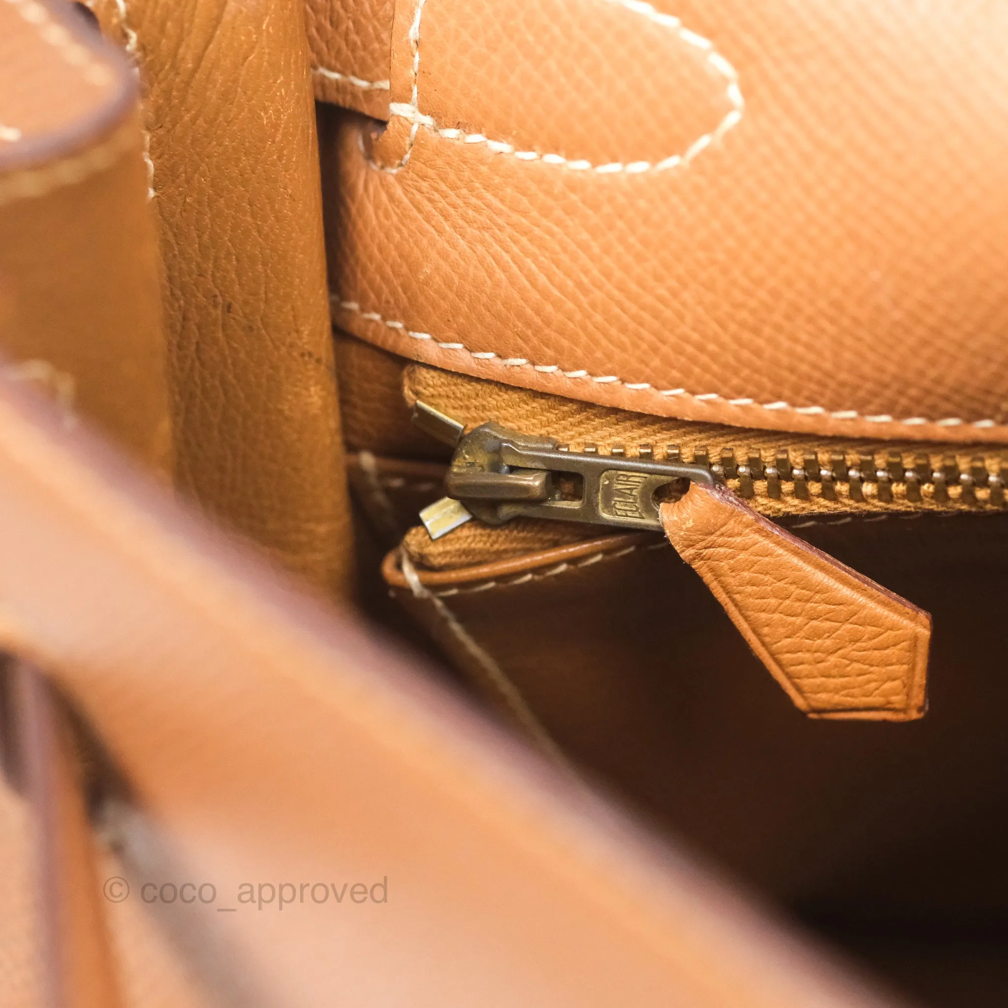 Hermes Vintage Kelly 32 Retourne Natural Gold Hardware