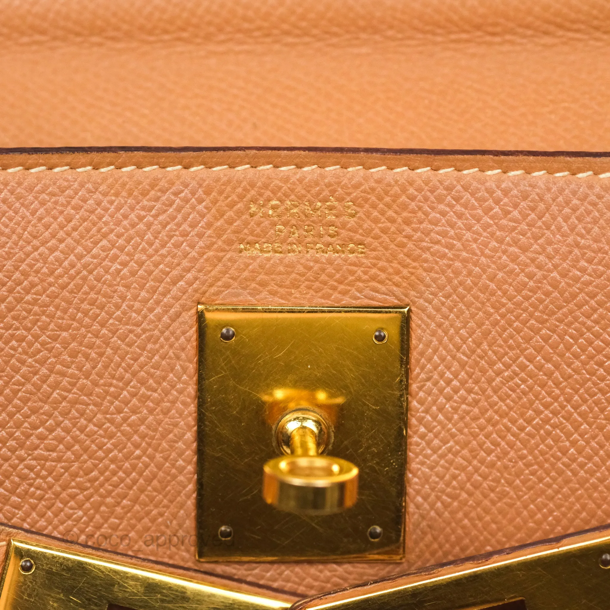 Hermes Vintage Kelly 32 Retourne Natural Gold Hardware