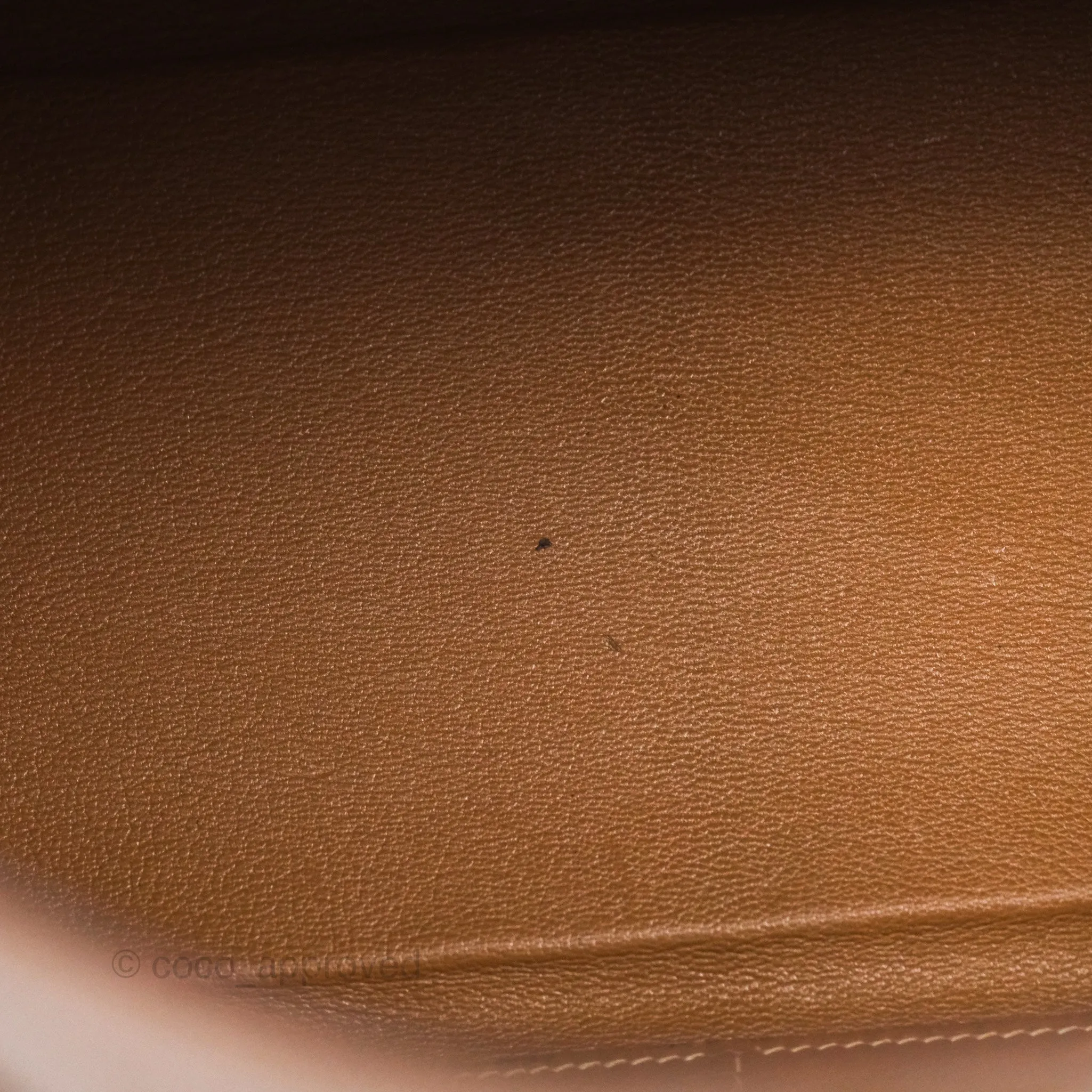 Hermes Vintage Kelly 32 Retourne Natural Gold Hardware
