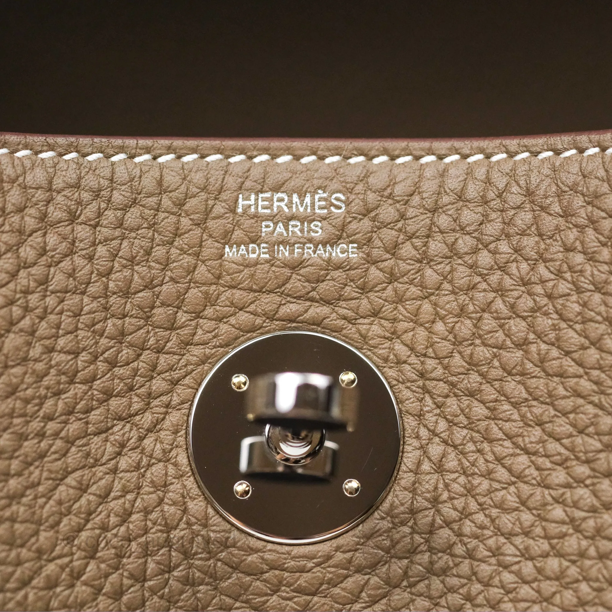Herms Lindy 26 Etoupe 18 Clemence Palladium Hardware