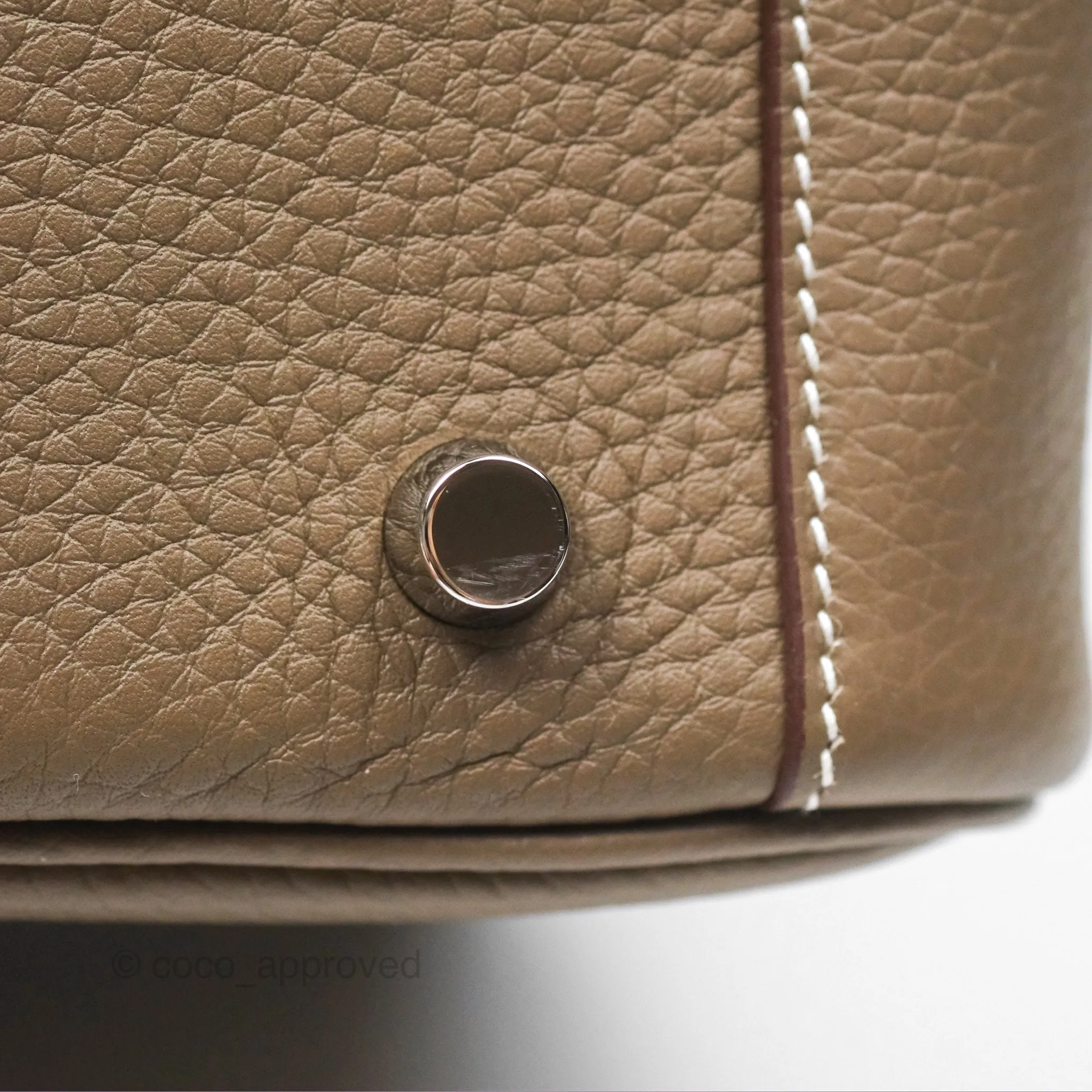 Herms Lindy 26 Etoupe 18 Clemence Palladium Hardware