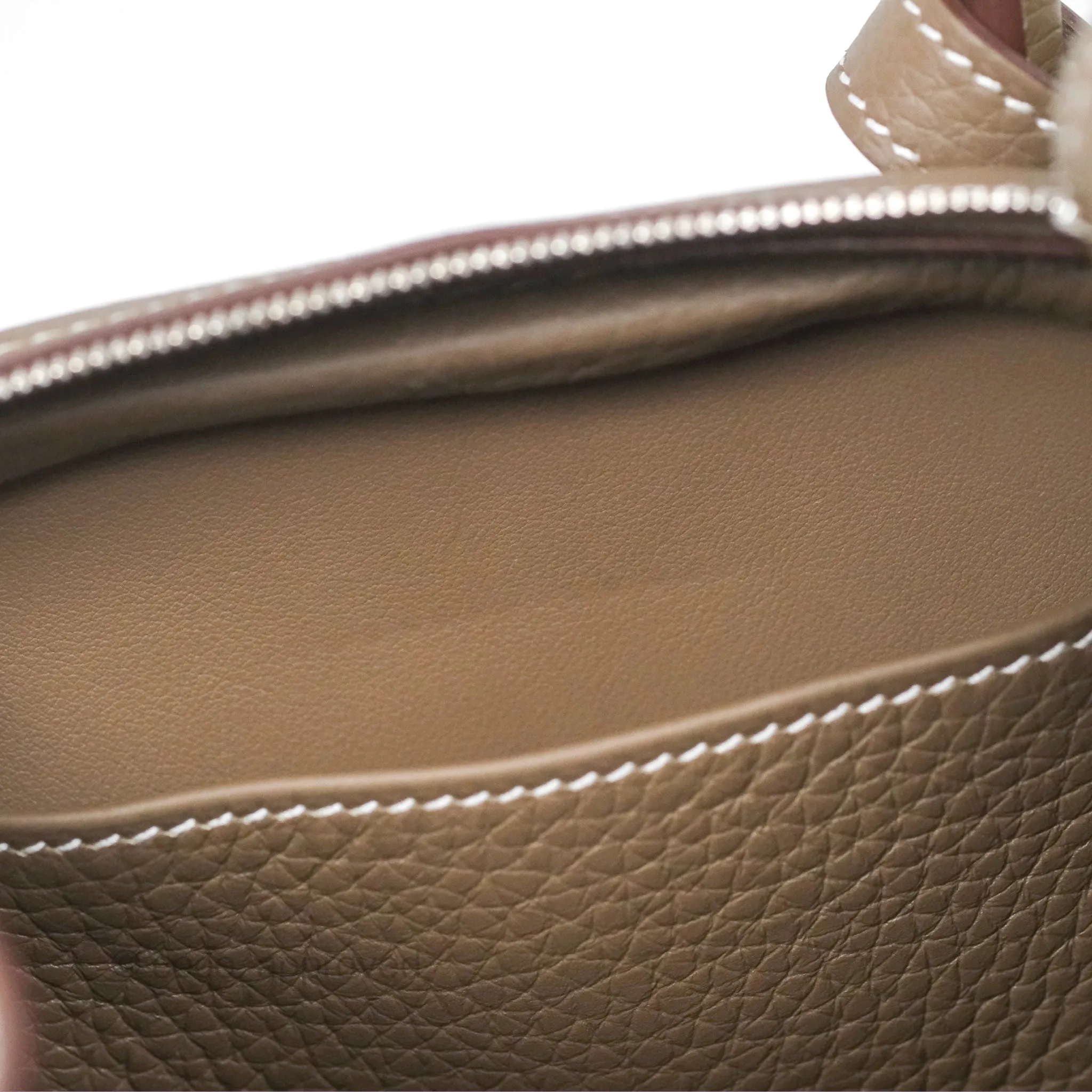 Herms Lindy 26 Etoupe 18 Clemence Palladium Hardware