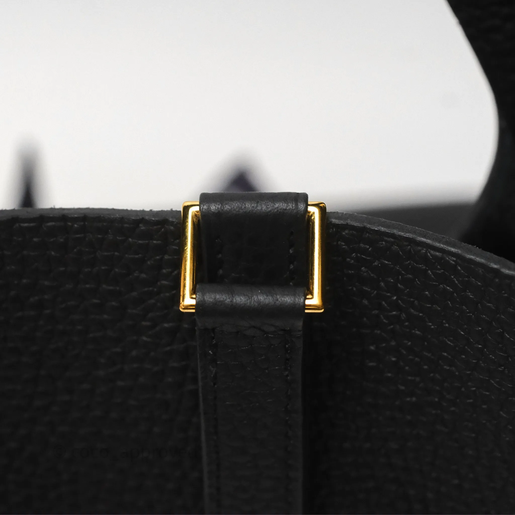 Herms Picotin 22 Noir 89 Clemence Gold Hardware