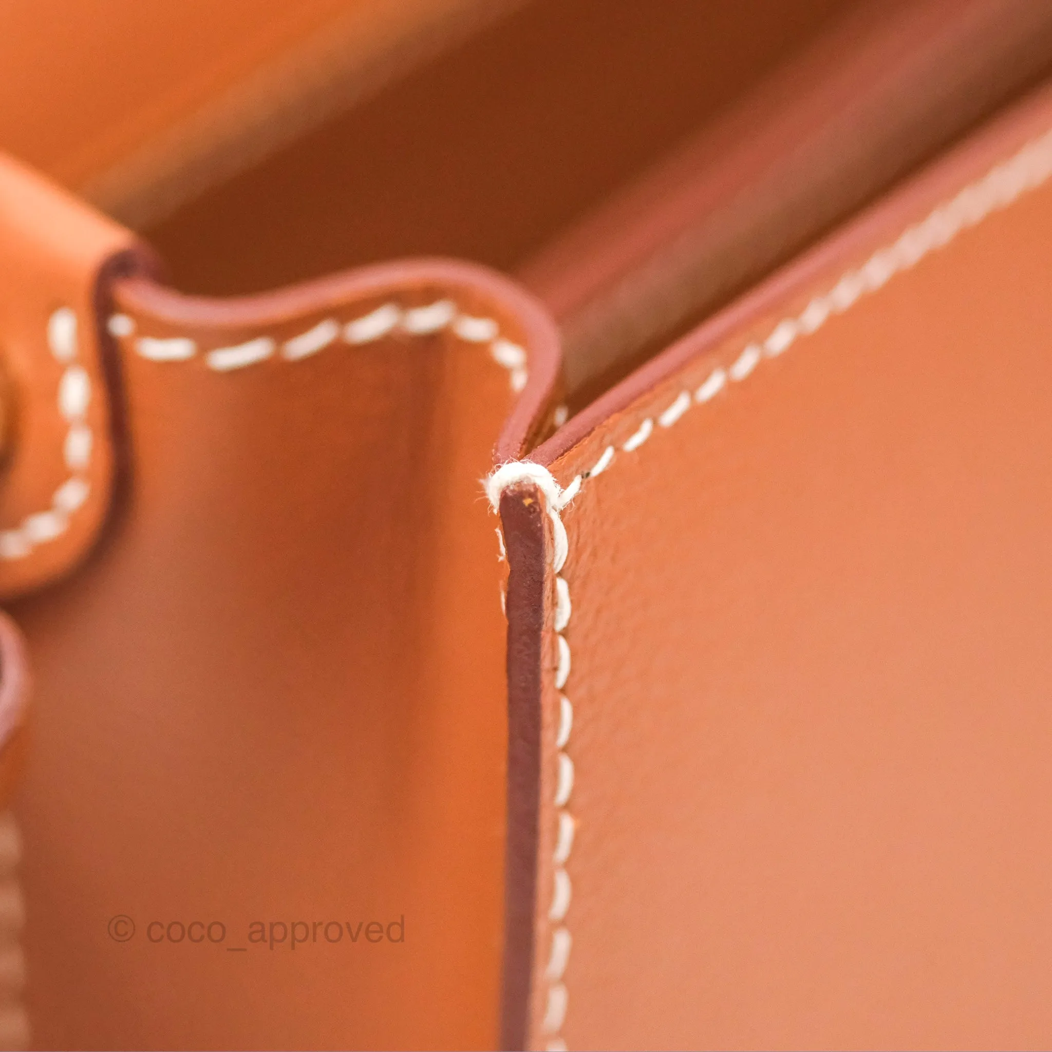 Herms Roulis 23 Gold Evercolor Gold Hardware
