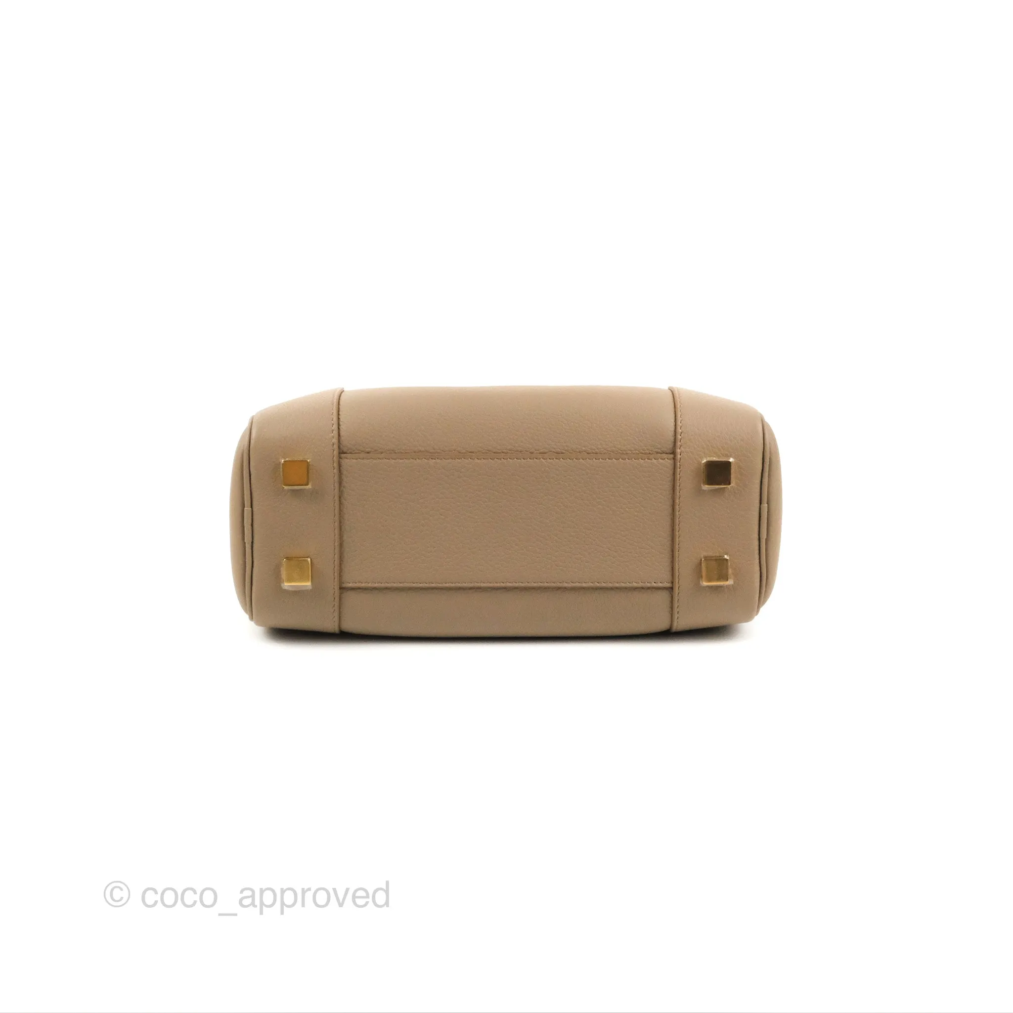 Loewe Amazona 23 Bag Sand Soft Grained Calfskin