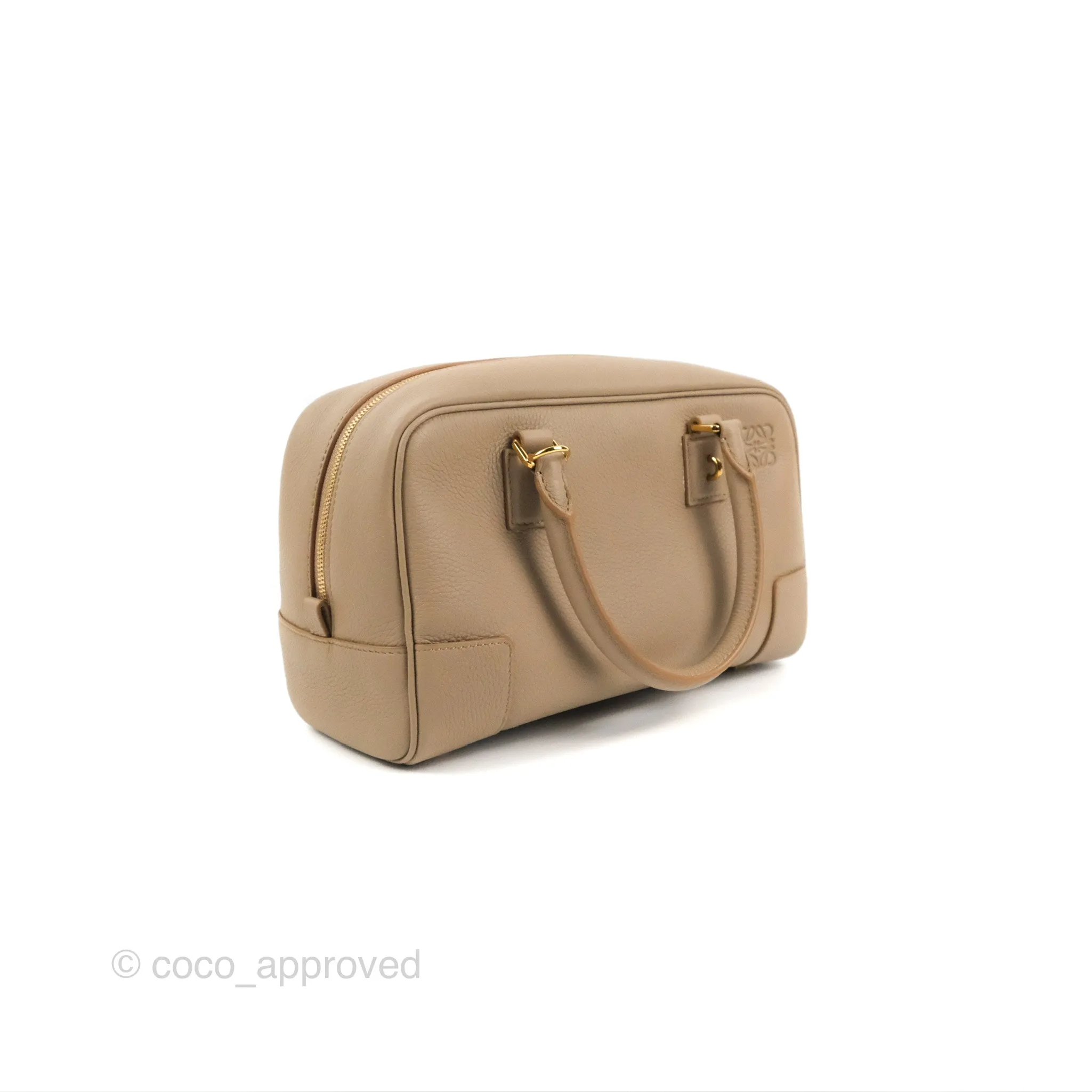 Loewe Amazona 23 Bag Sand Soft Grained Calfskin
