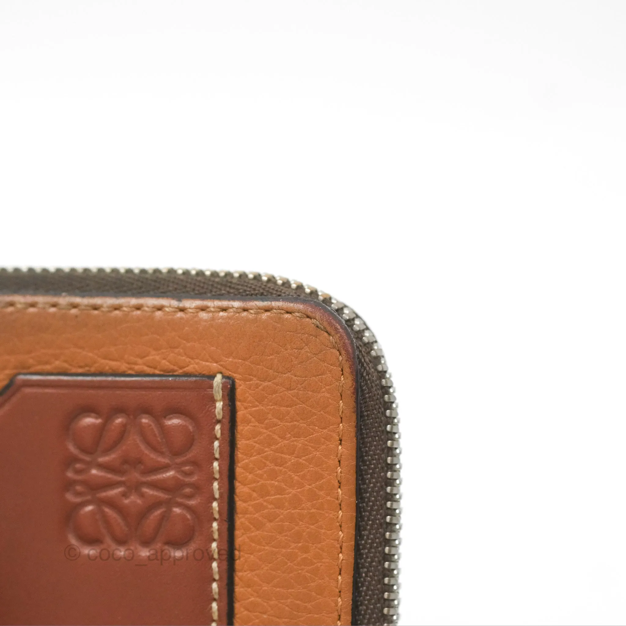 Loewe Anagram Coin Card Holder Caramel/Pecan