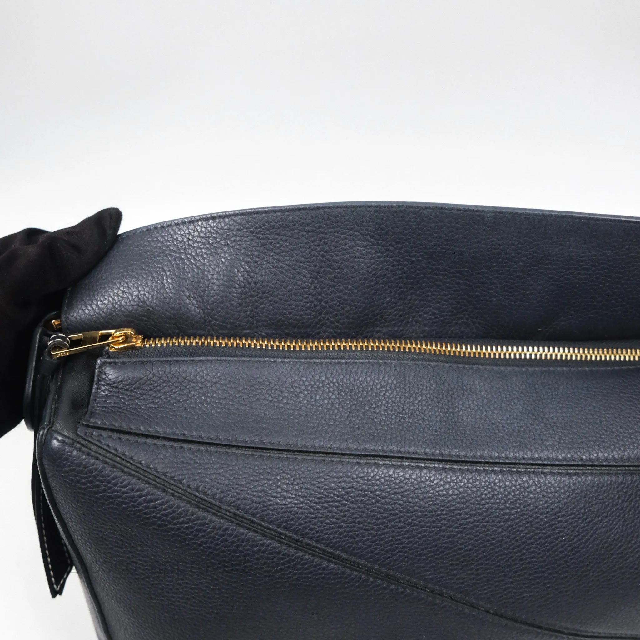 Loewe Medium Puzzle Bag Navy Calfskin Gold Hardware
