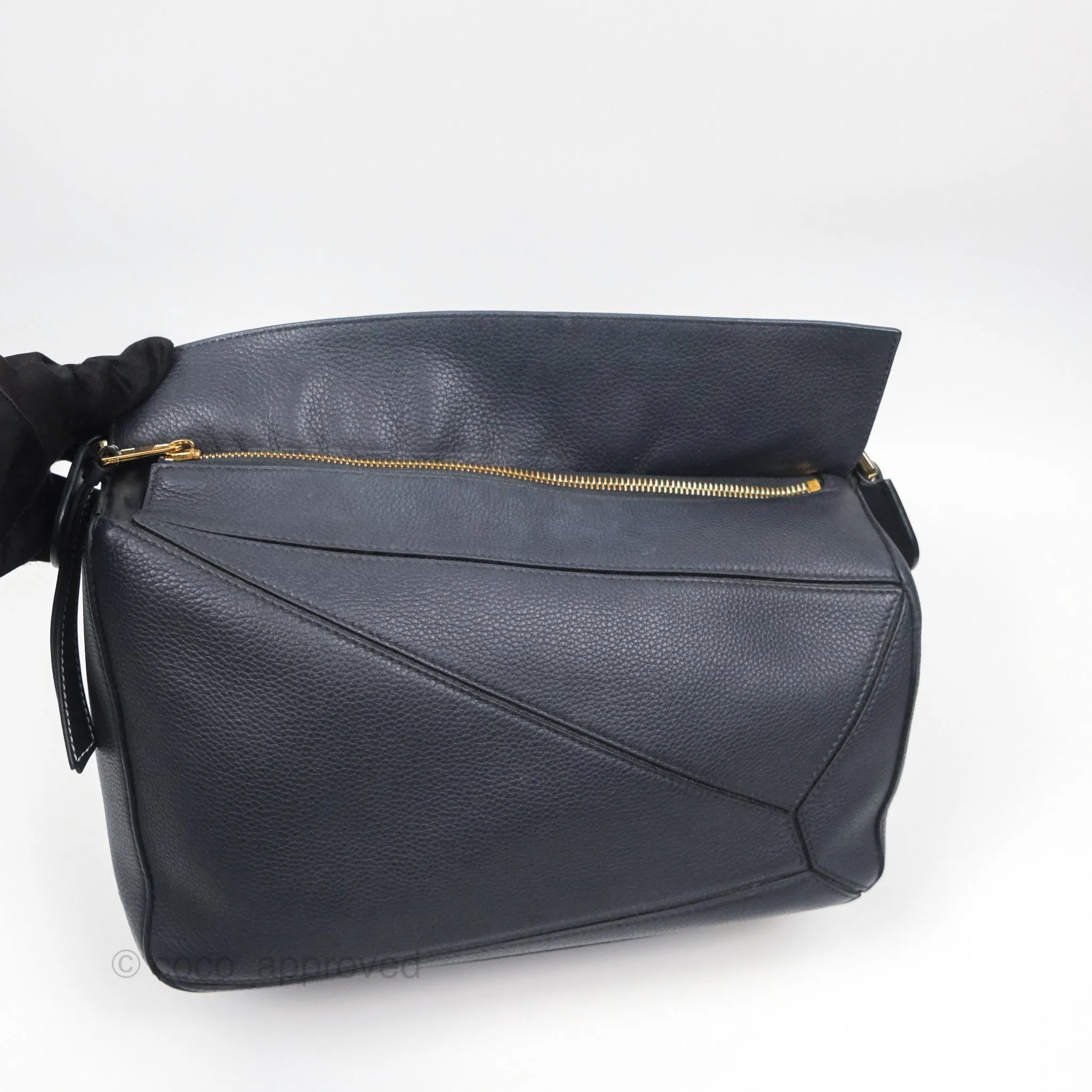 Loewe Medium Puzzle Bag Navy Calfskin Gold Hardware