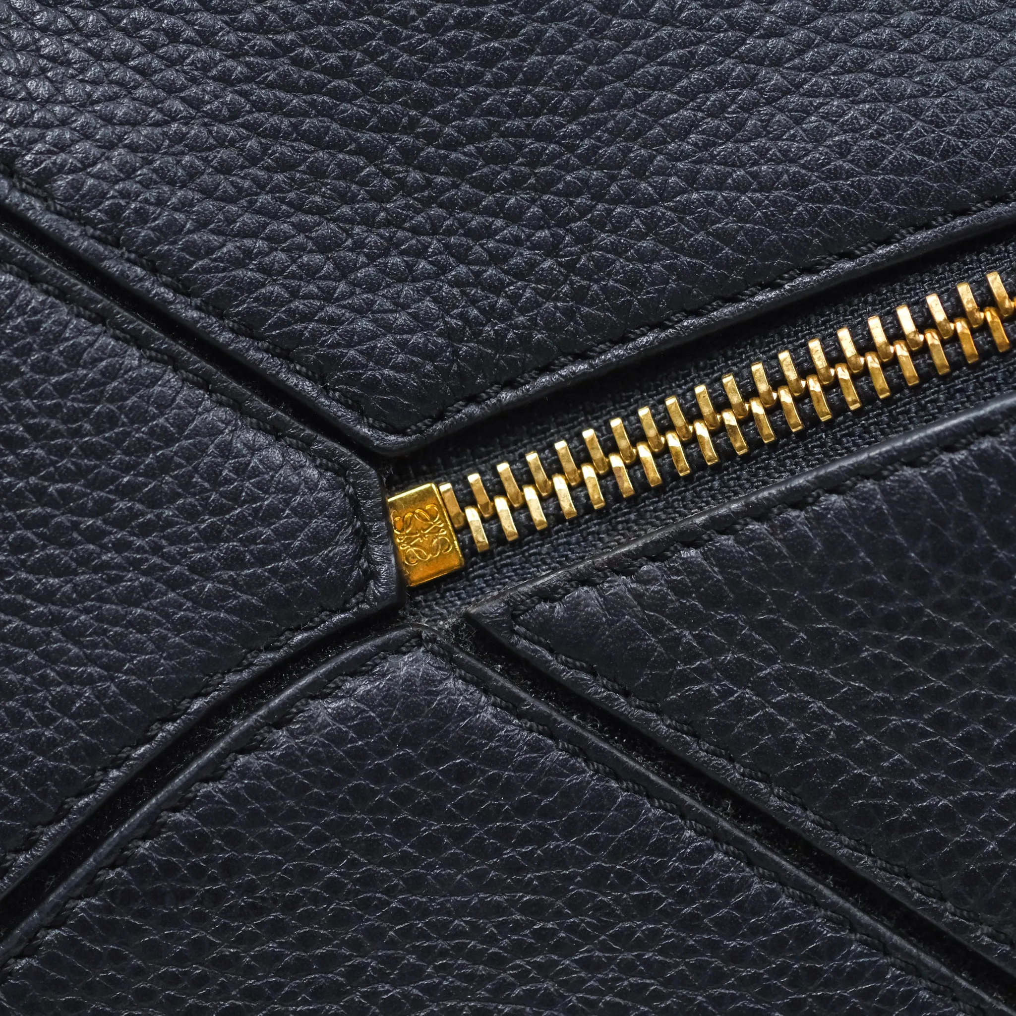 Loewe Medium Puzzle Bag Navy Calfskin Gold Hardware
