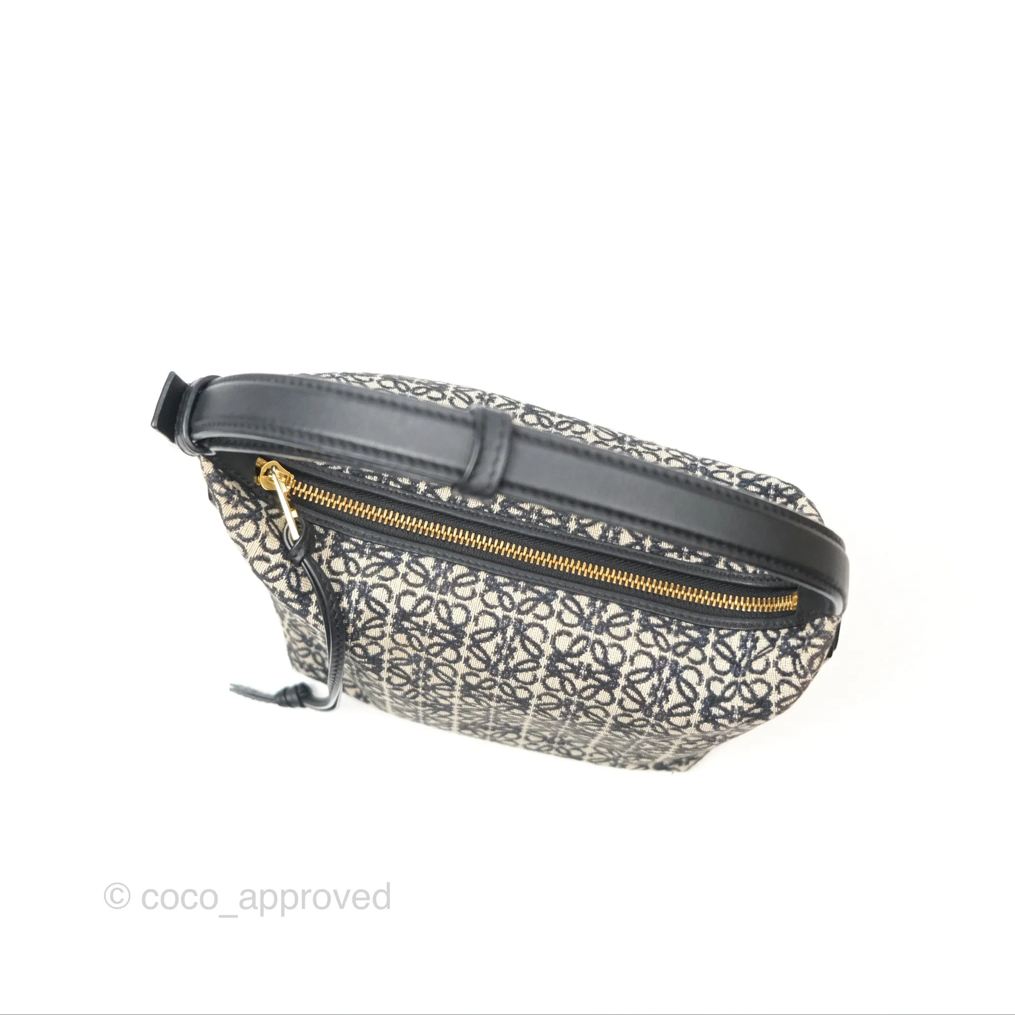 Loewe Small Cubi bag in Anagram Jacquard & Calfskin Navy/Black